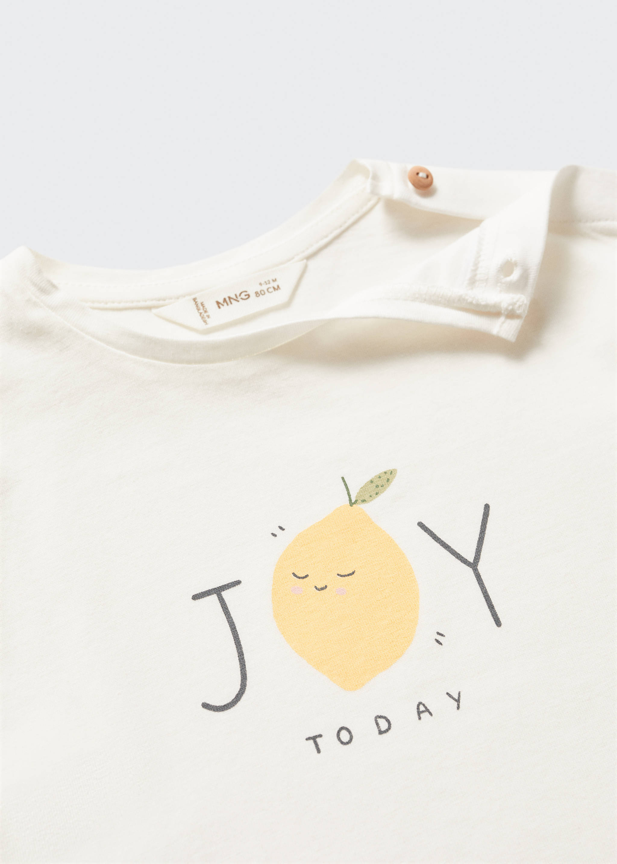 T-shirt with print drawing - Details of the article 0