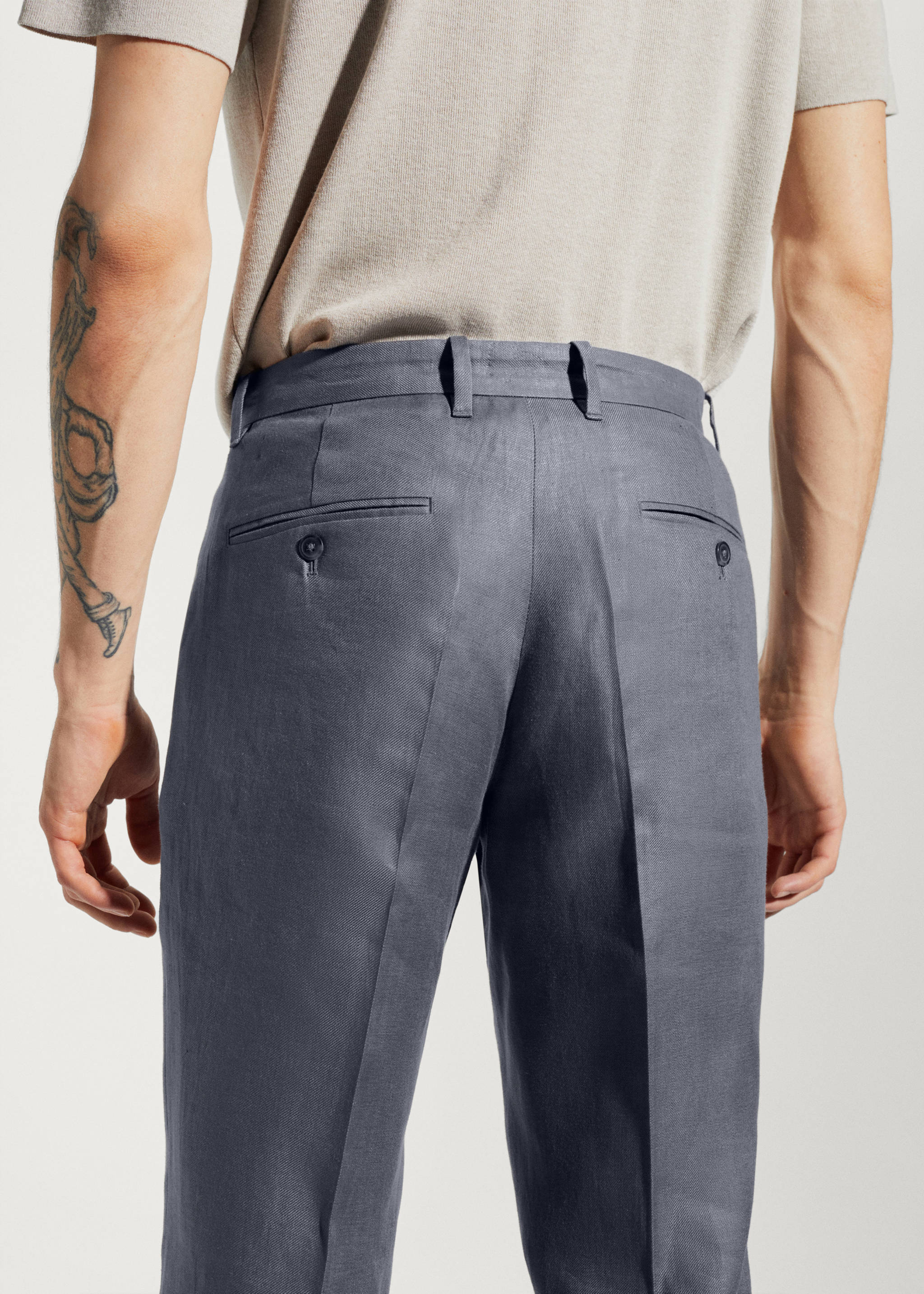 100% linen regular-fit trousers - Details of the article 6