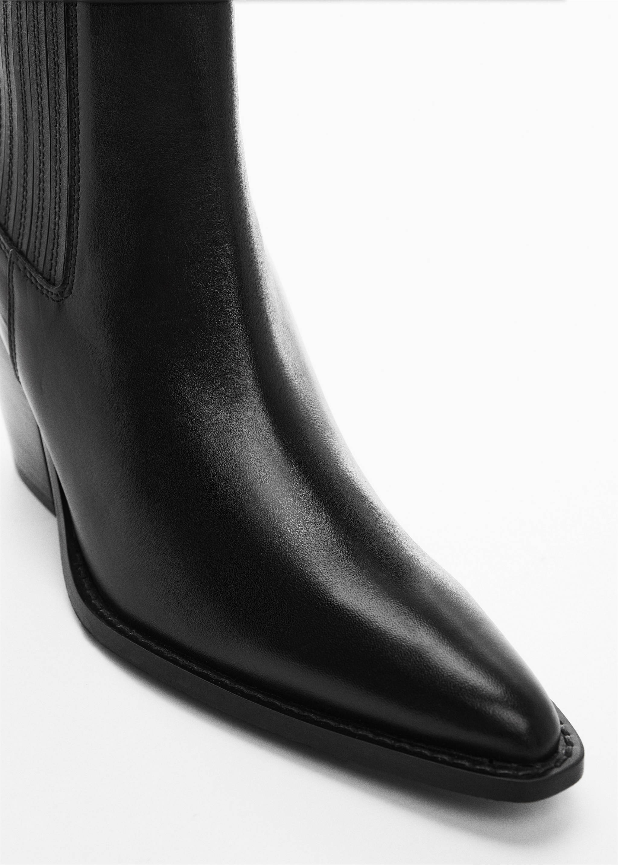 Cowboy-style leather ankle boots - Details of the article 2, Black. Ref: 57072509-00.