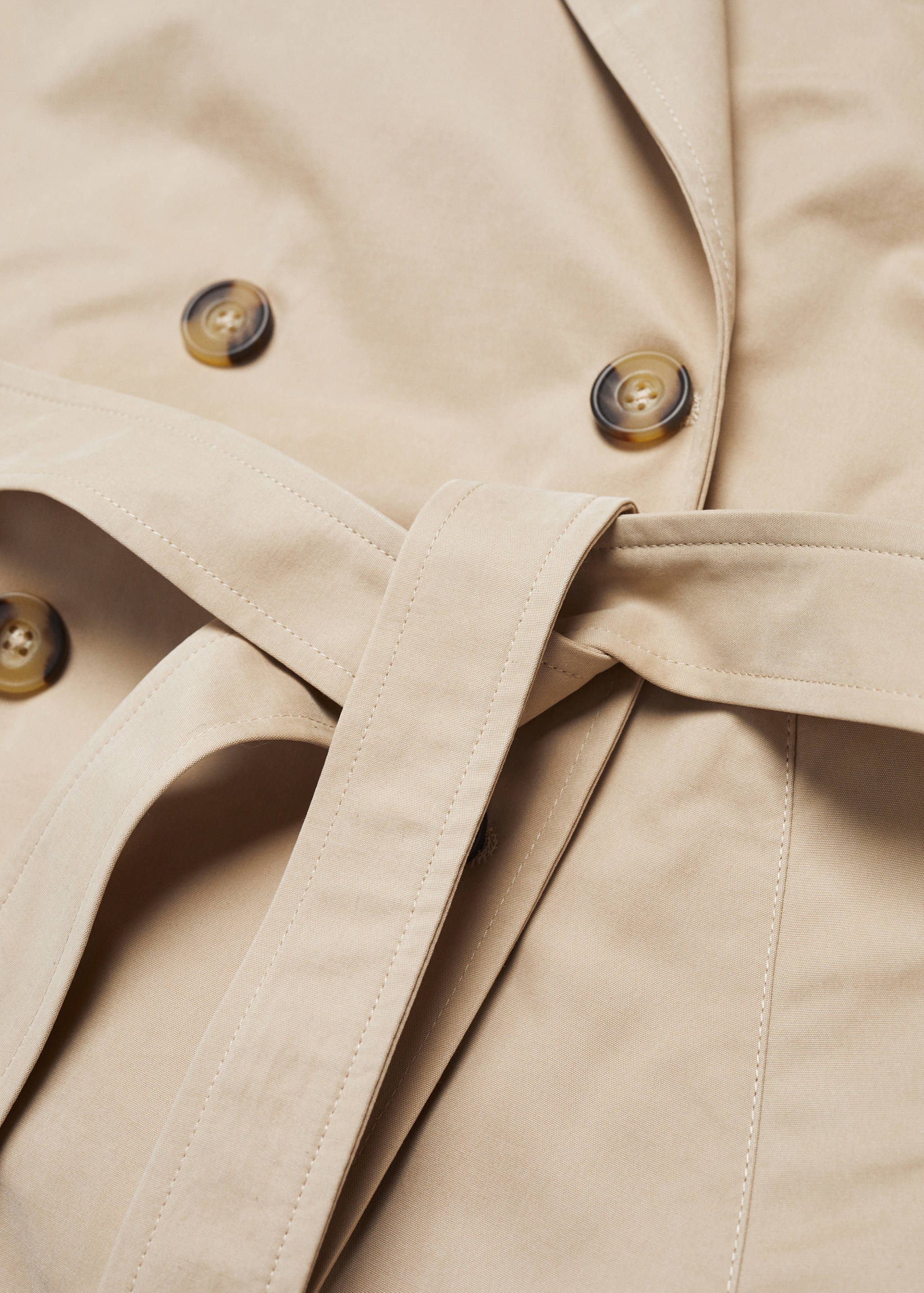 Classic trench coat with belt - Details of the article 8