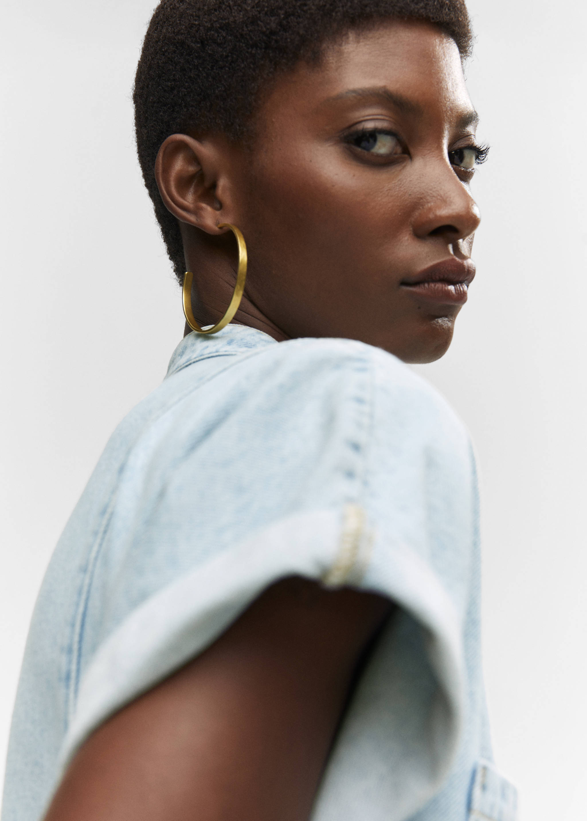 Denim jumpsuit with pockets - Details of the article 1