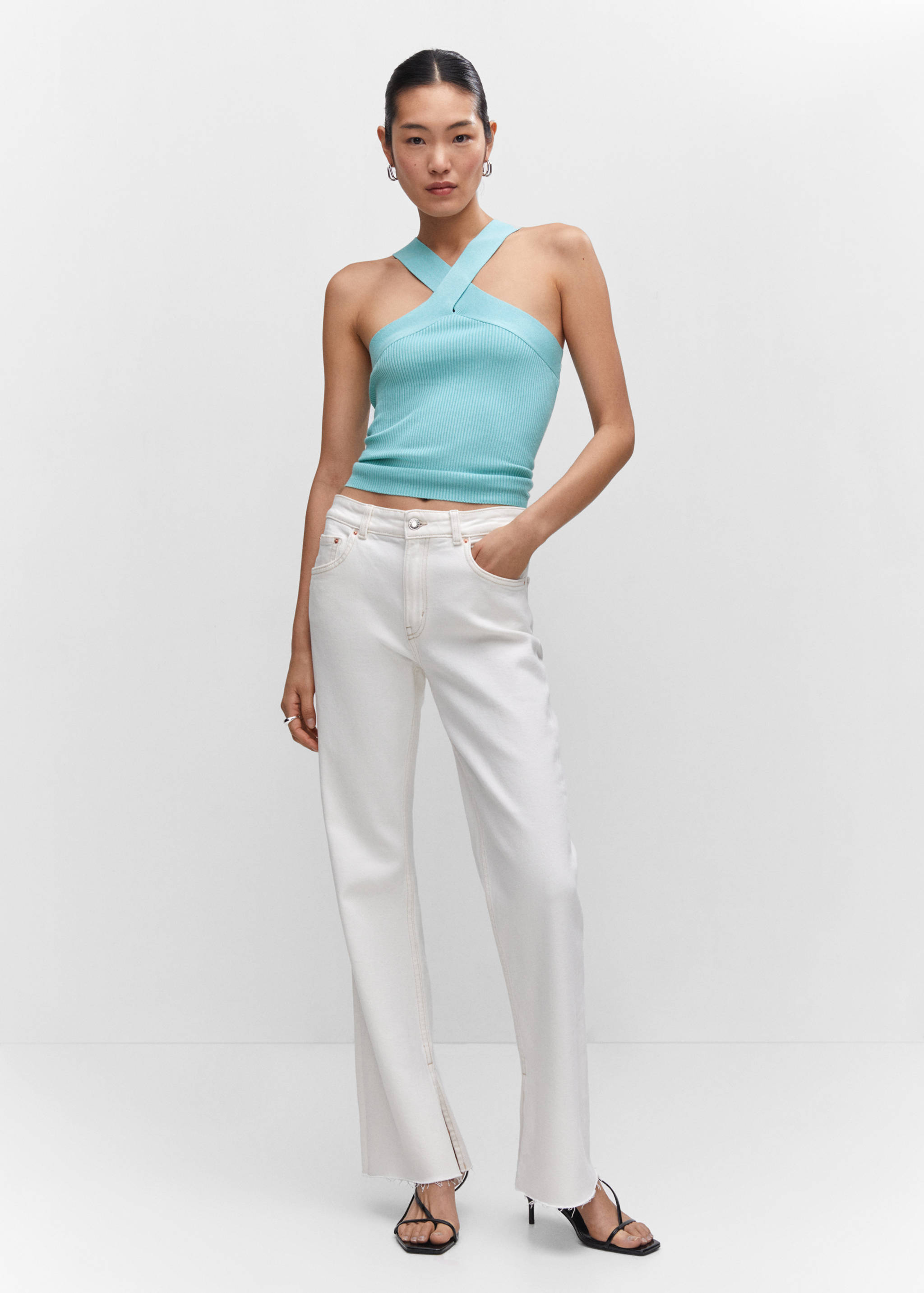 Halter-neck knitted top - General plane