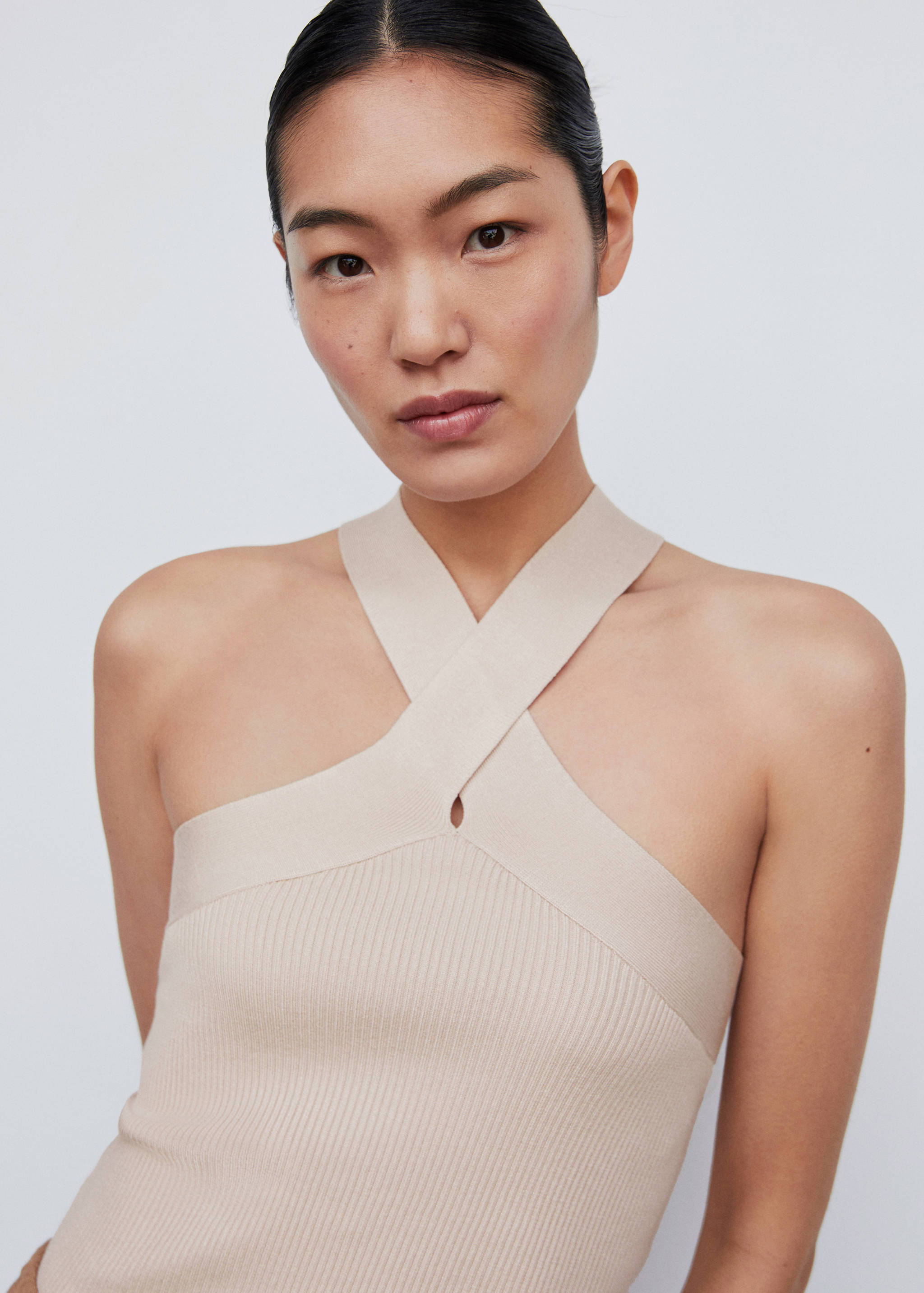 Halter-neck knitted top - Details of the article 1