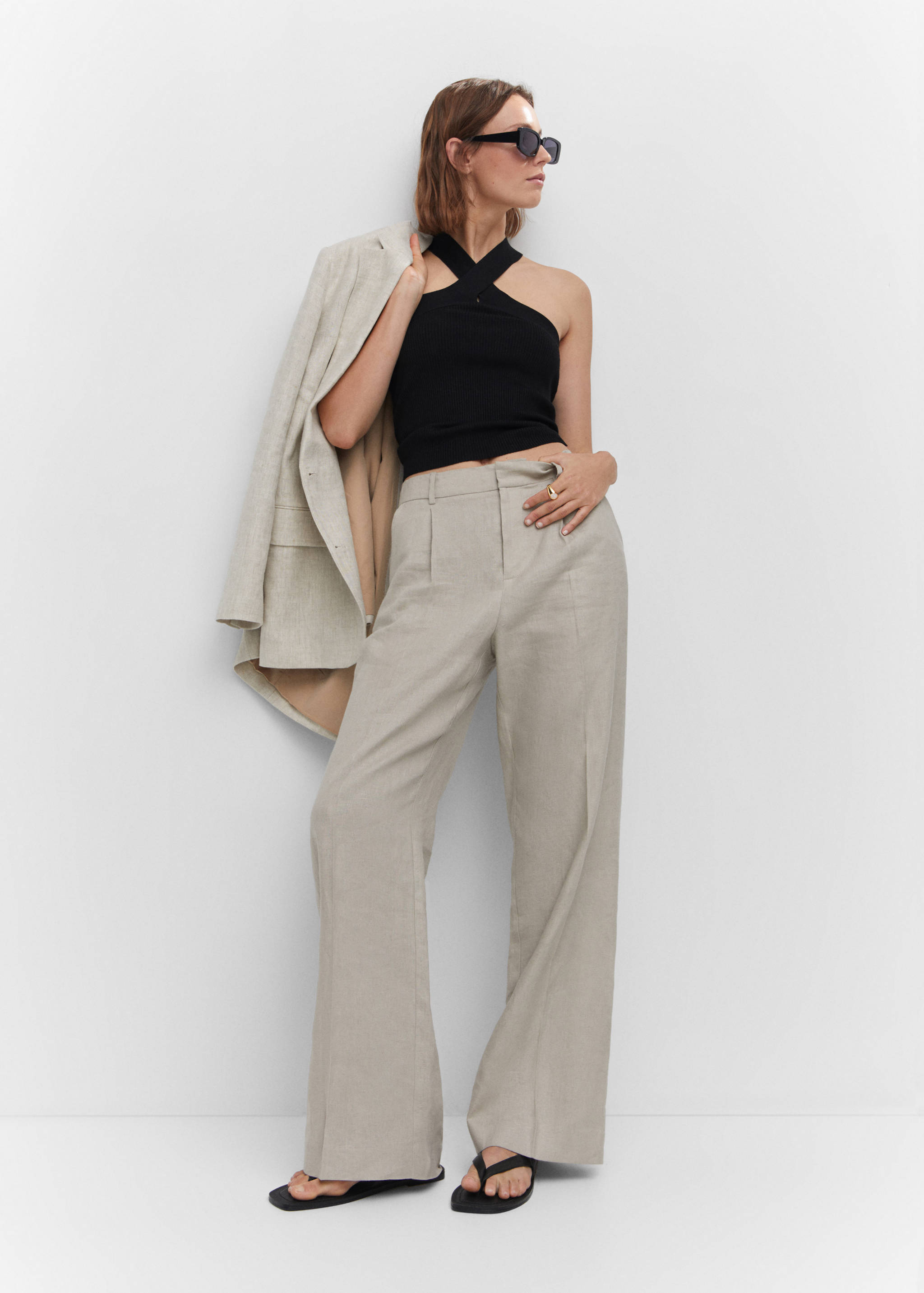 Halter-neck knitted top - Details of the article 2