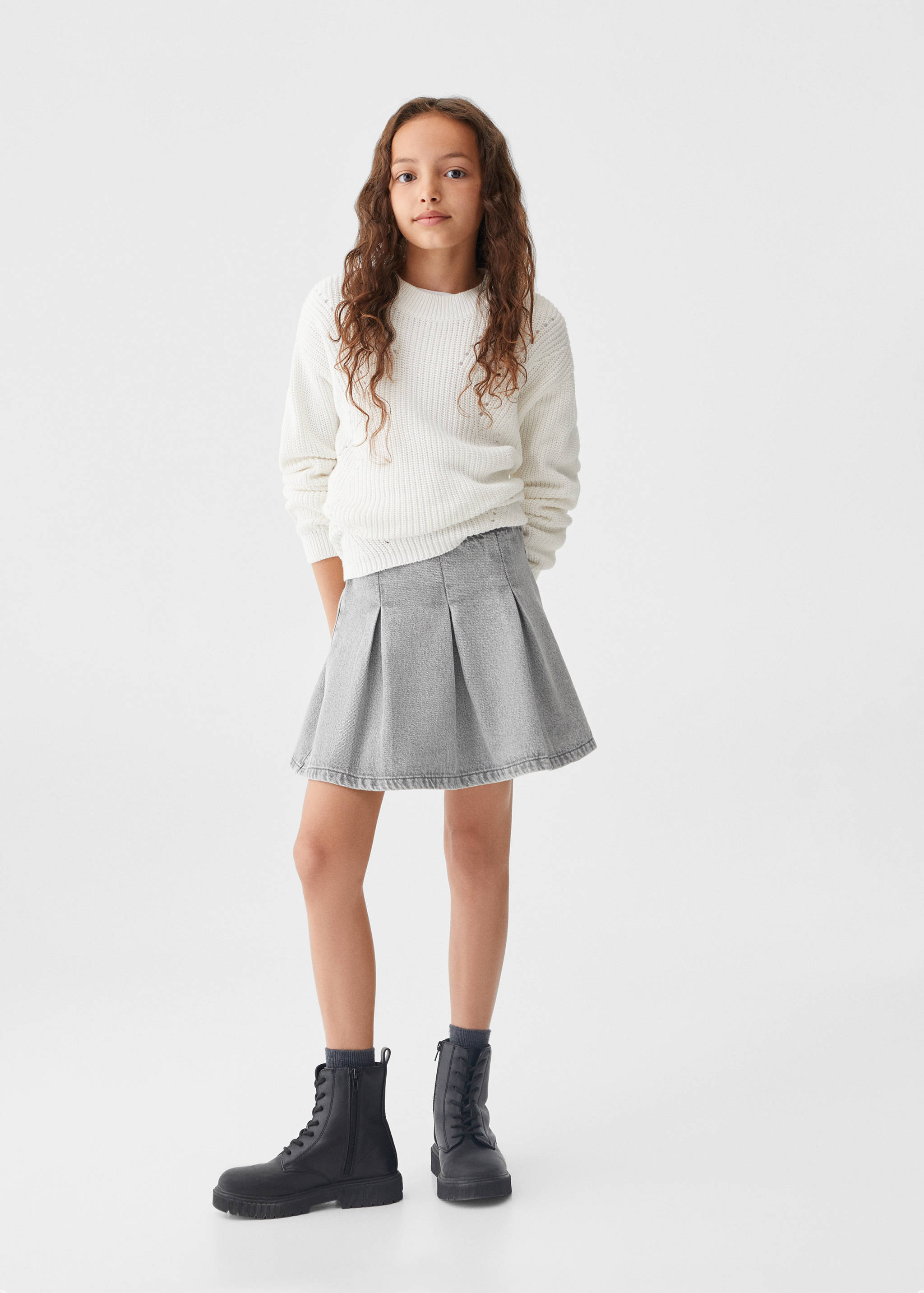 Pleated denim skirt - General plane