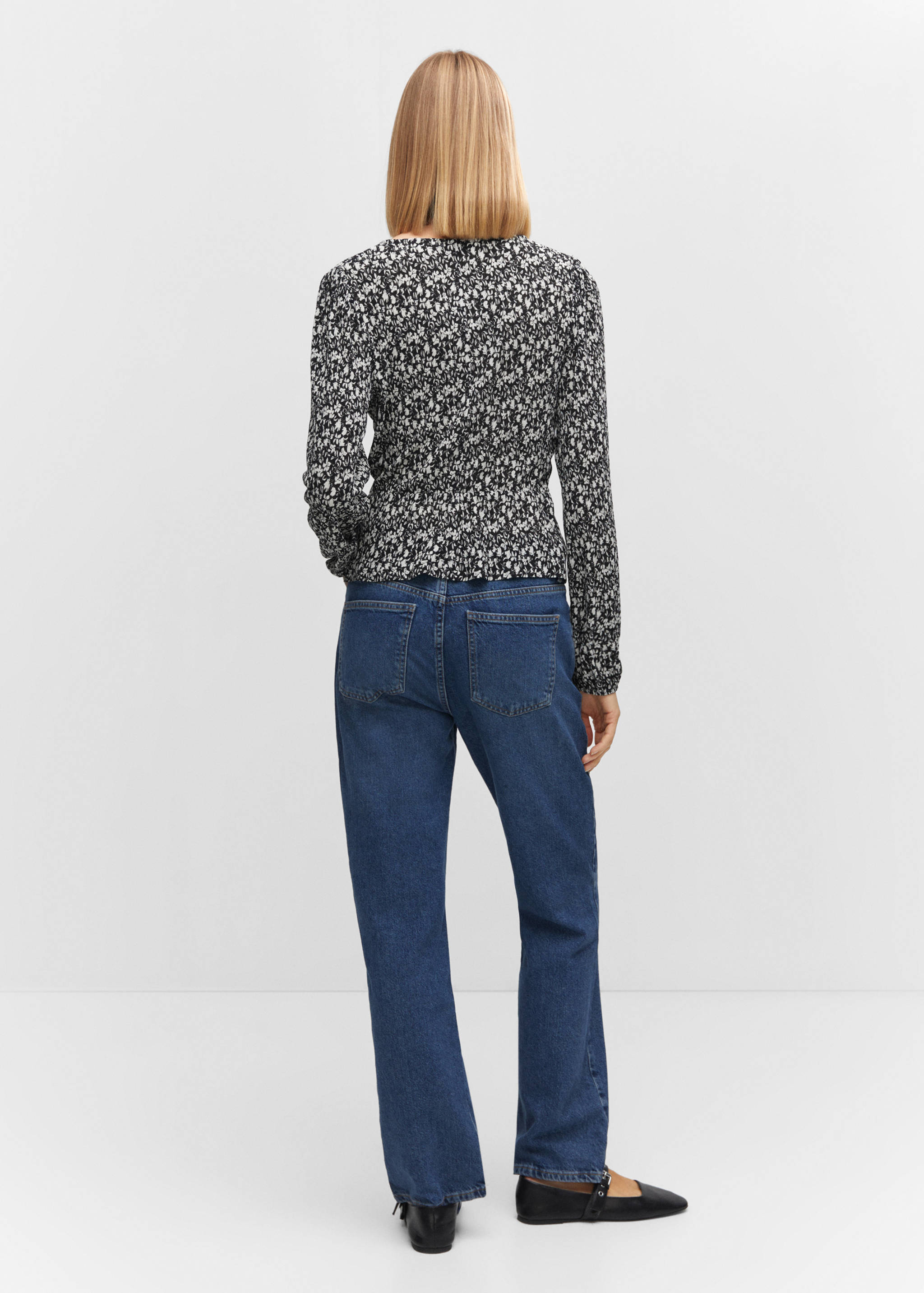 Knot detail printed blouse - Reverse of the article