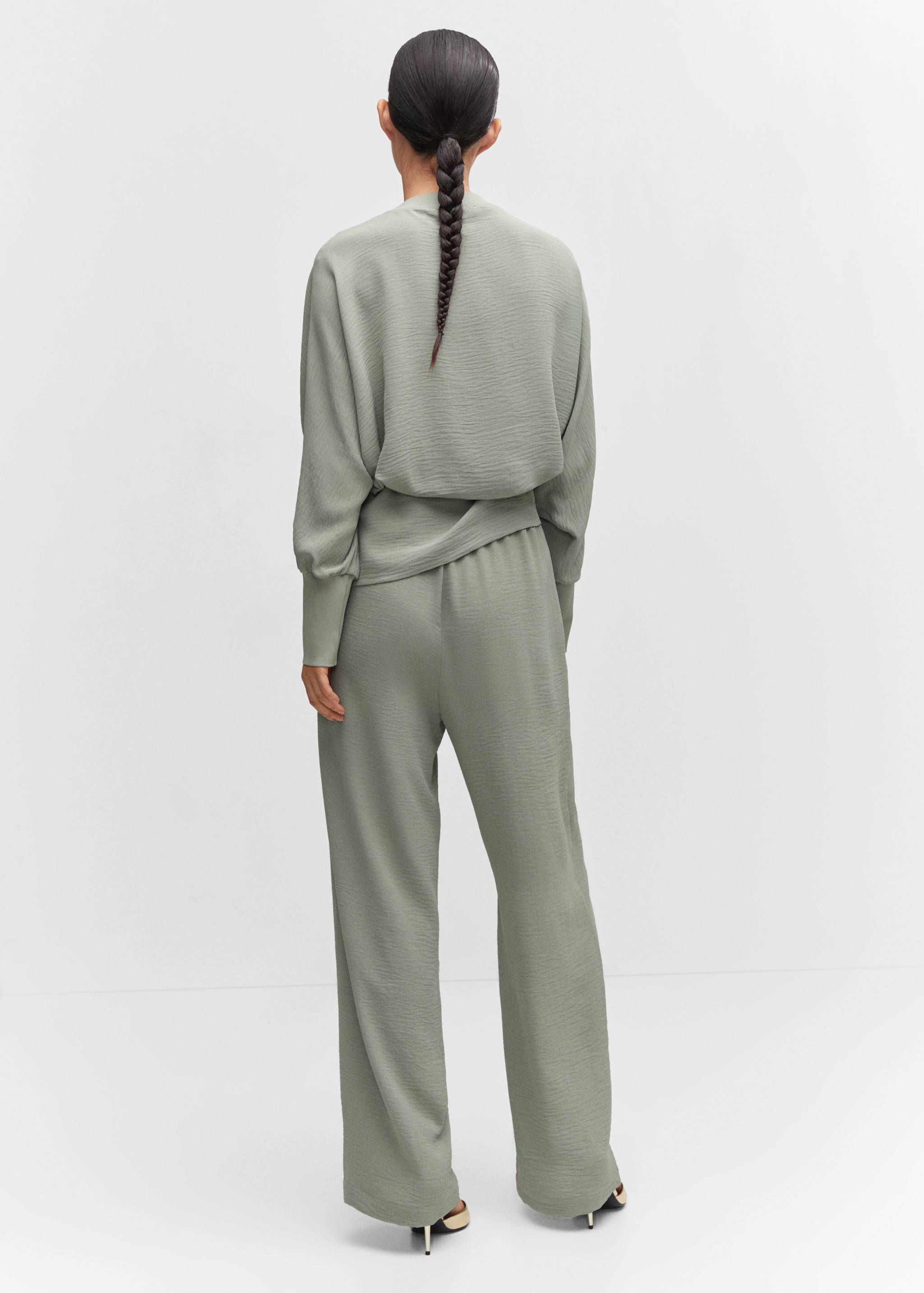 Jogger Pants mit Taschen - Rückseite des Artikels