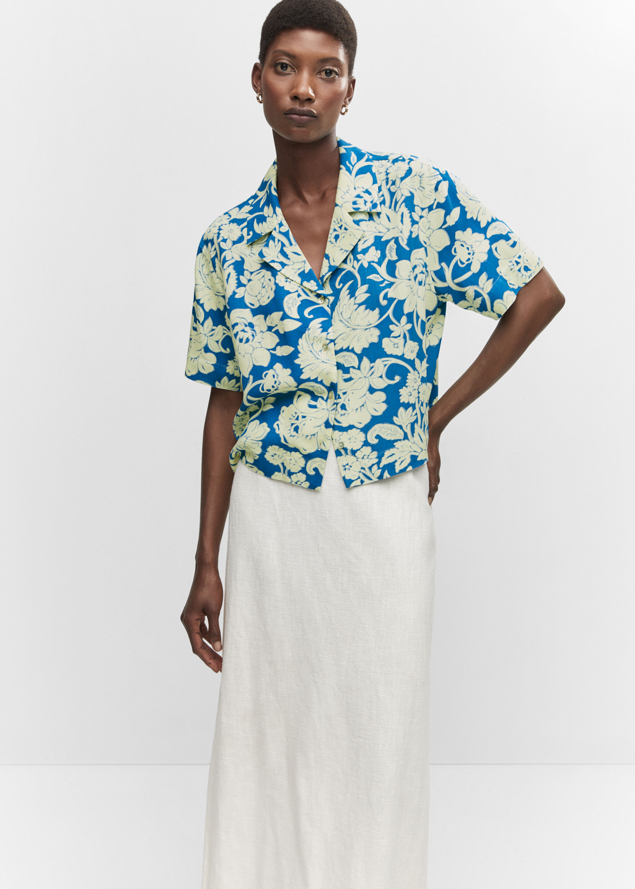 Camisa màniga curta estampada - Pla mig