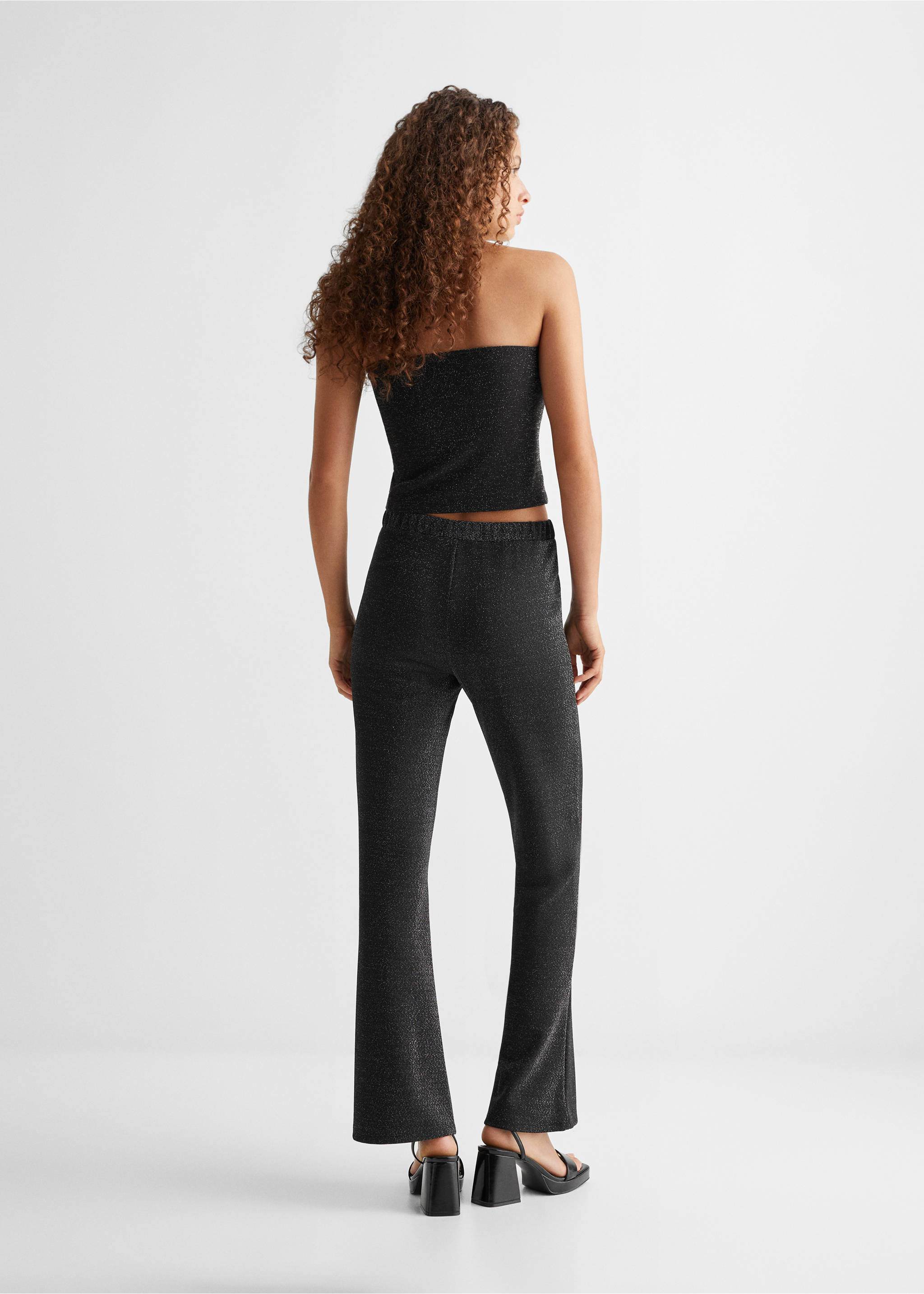 Leggings in Glanzoptik - Rückseite des Artikels, Schwarz. Ref: 57074015-00.