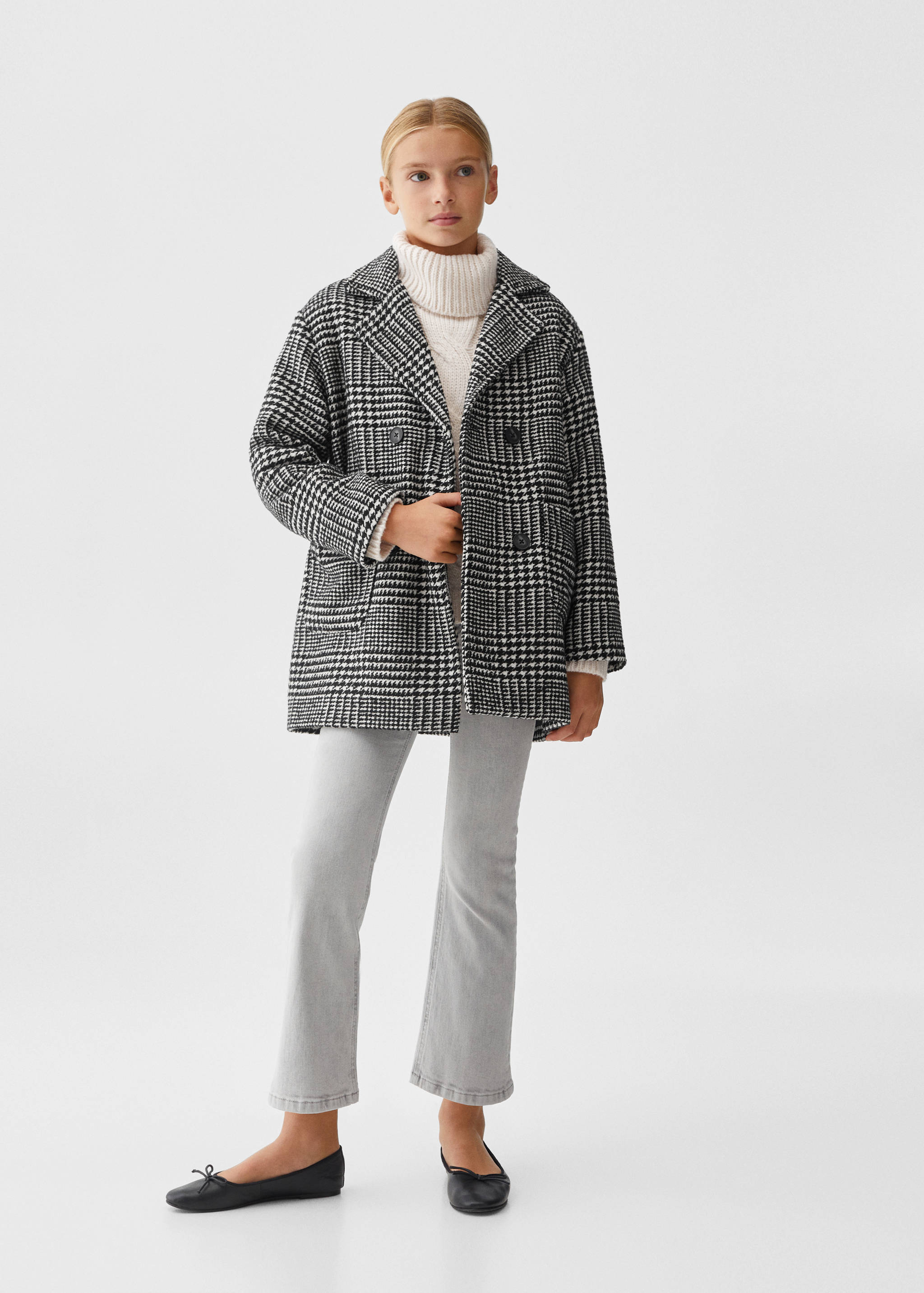 Checked lapels coat - General plane