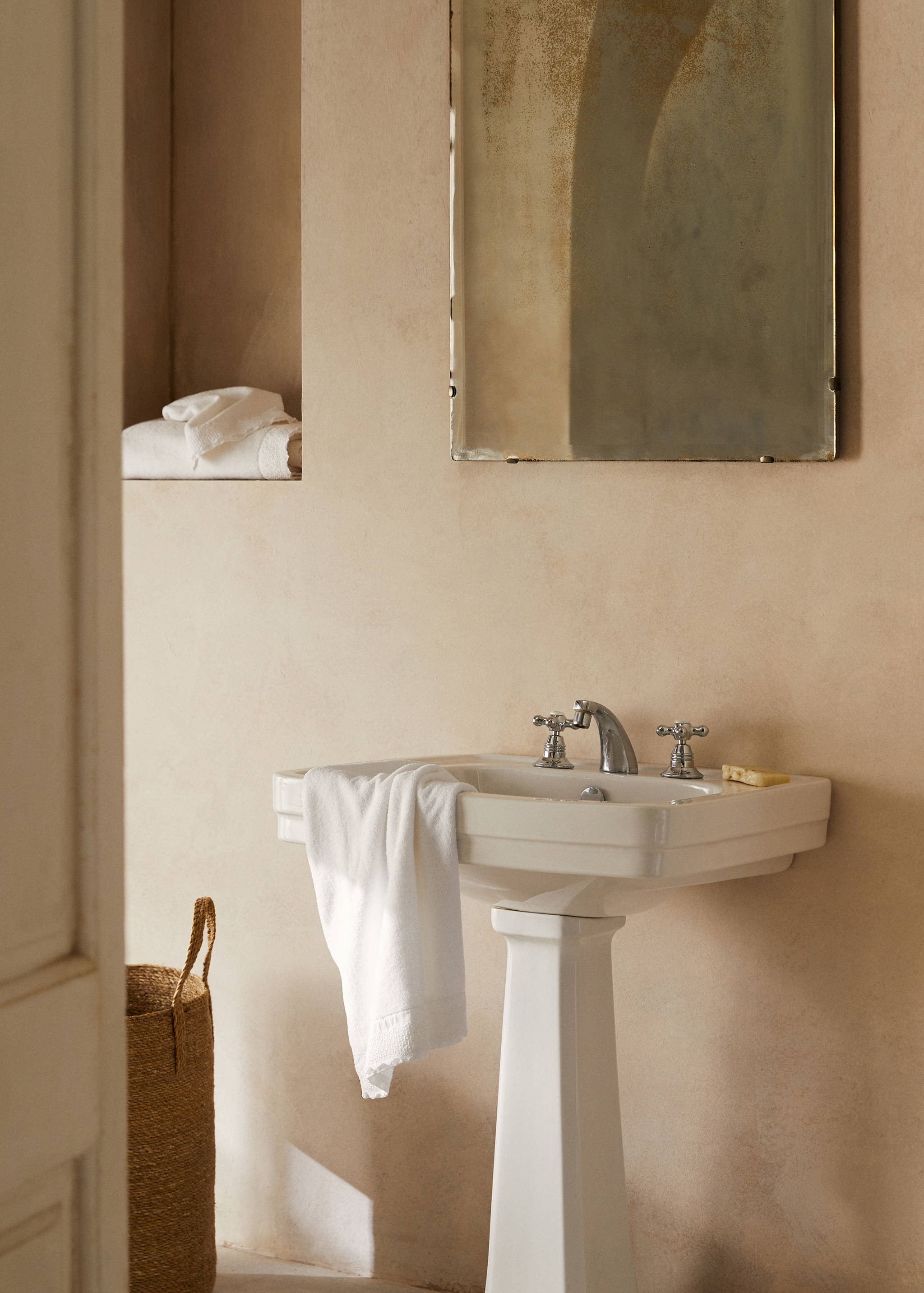 Serviette de toilette liseré brodé 50x90 cm - Détail de l'article 9