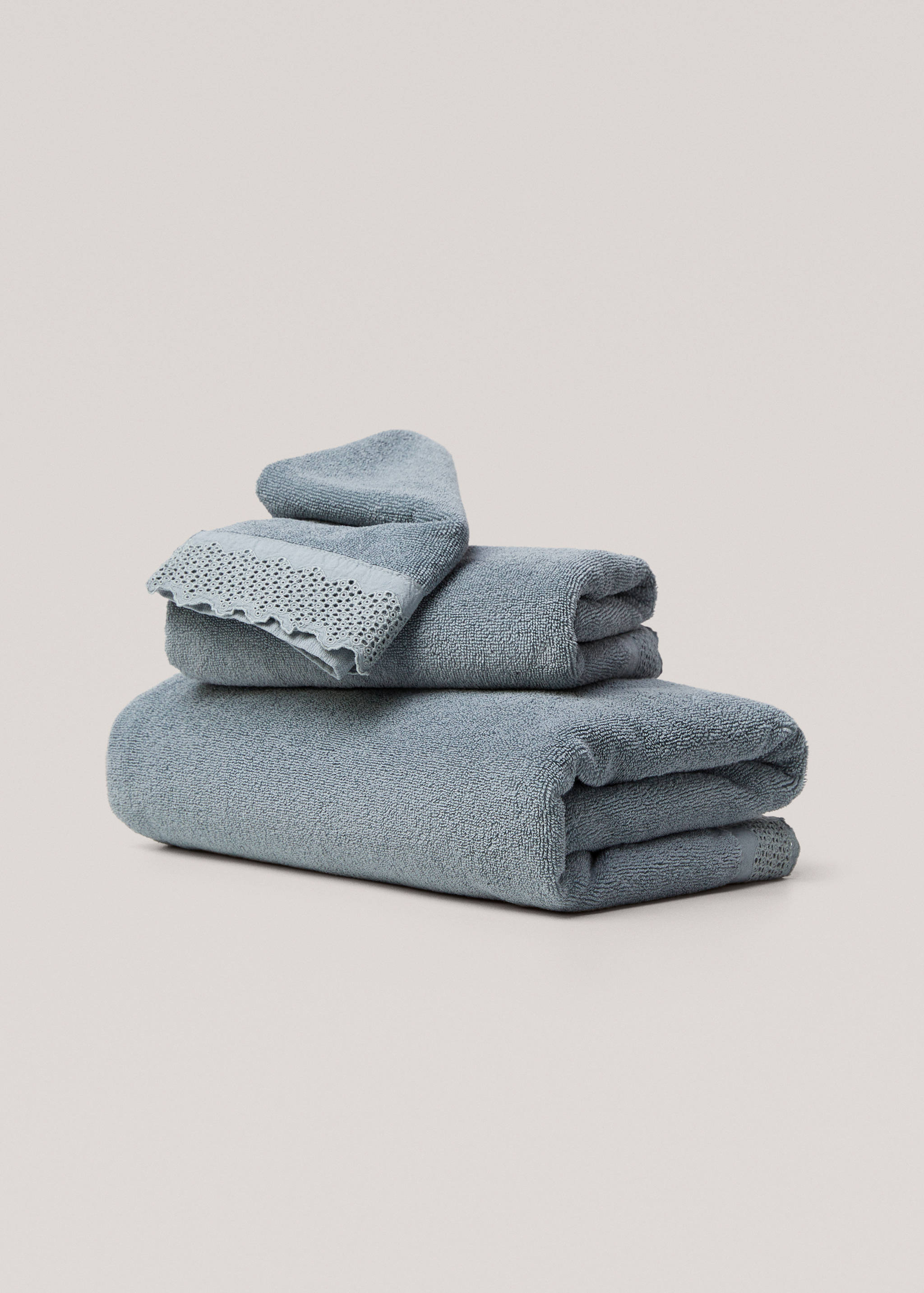 Serviette de toilette liseré brodé 50x90 cm - Article sans modèle