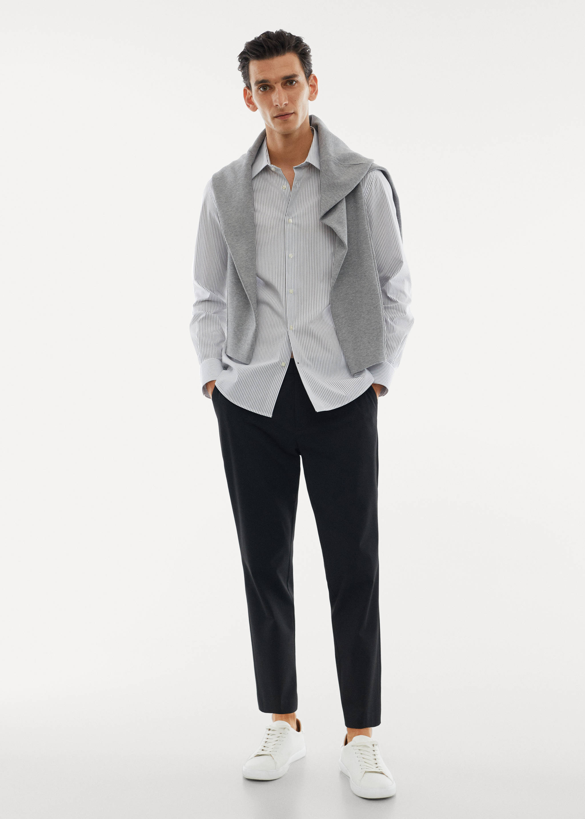 Slim Fit-Hemd aus Stretchbaumwolle - Allgemeine Ansicht