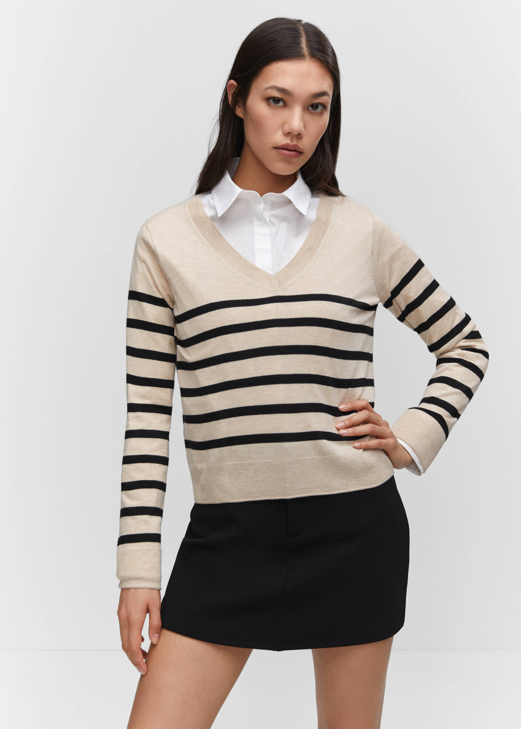 Striped fine-knit sweater - Medium plane