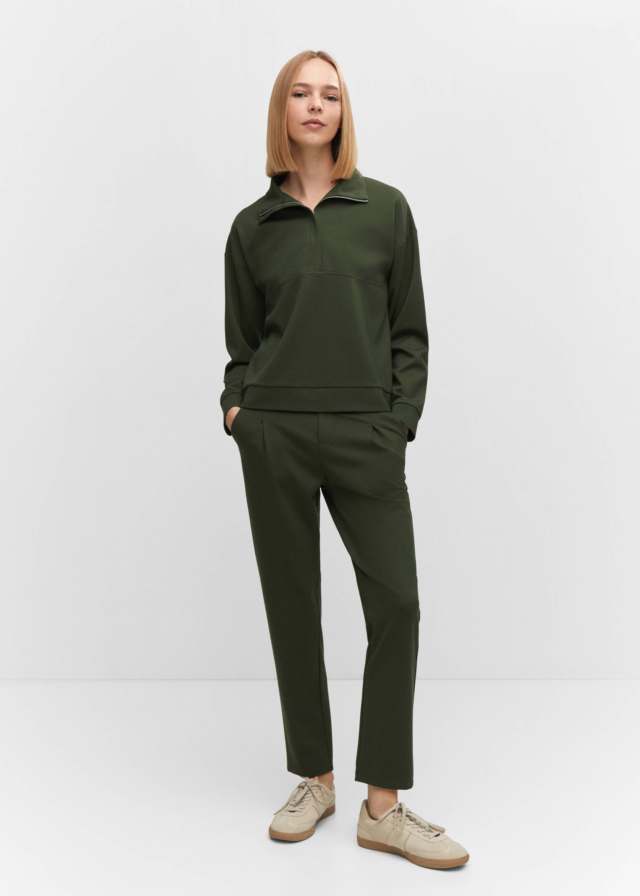 Perkins-neck sweater with zip - General plane