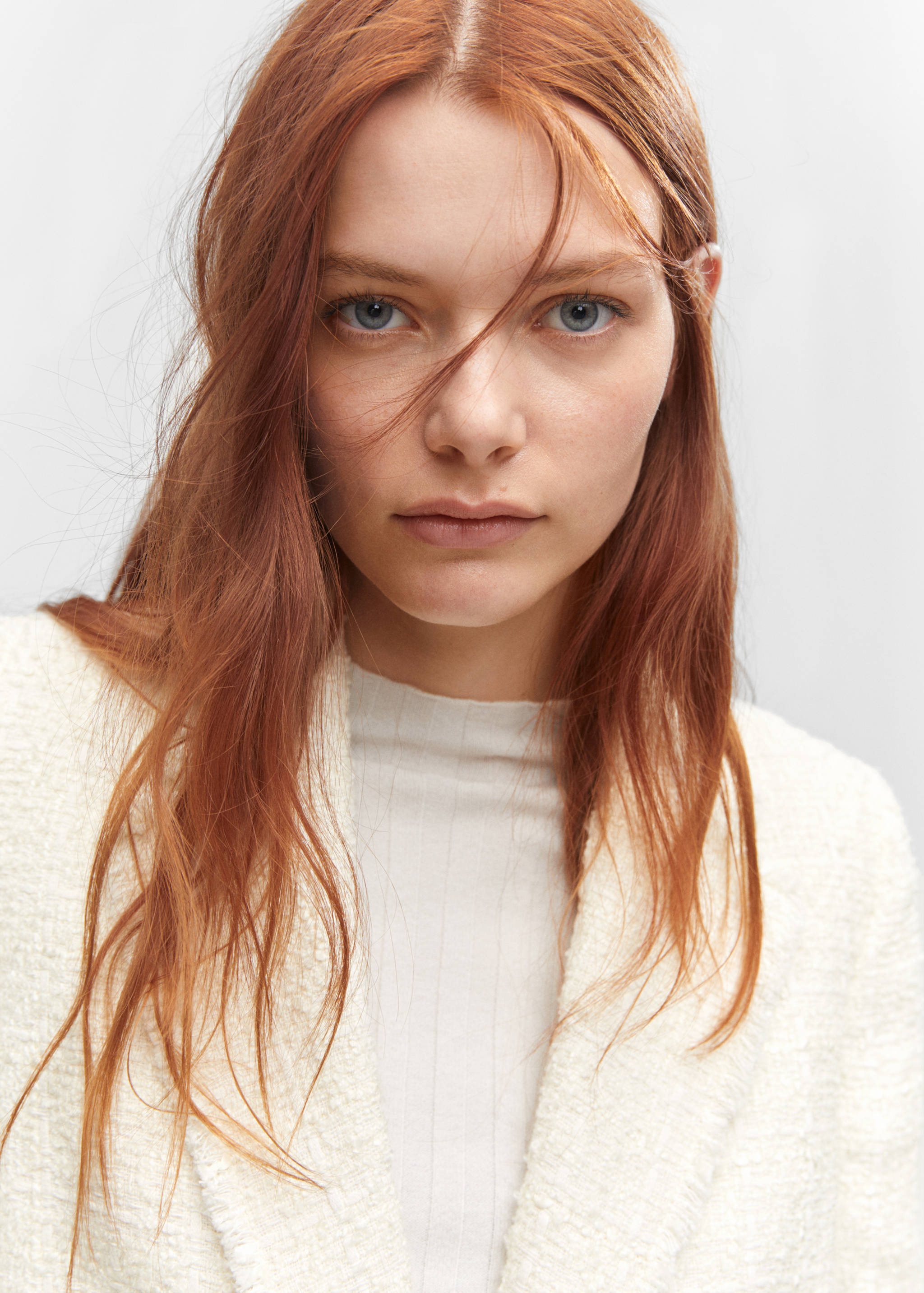 Tweed blazer with jewel button - Details of the article 1