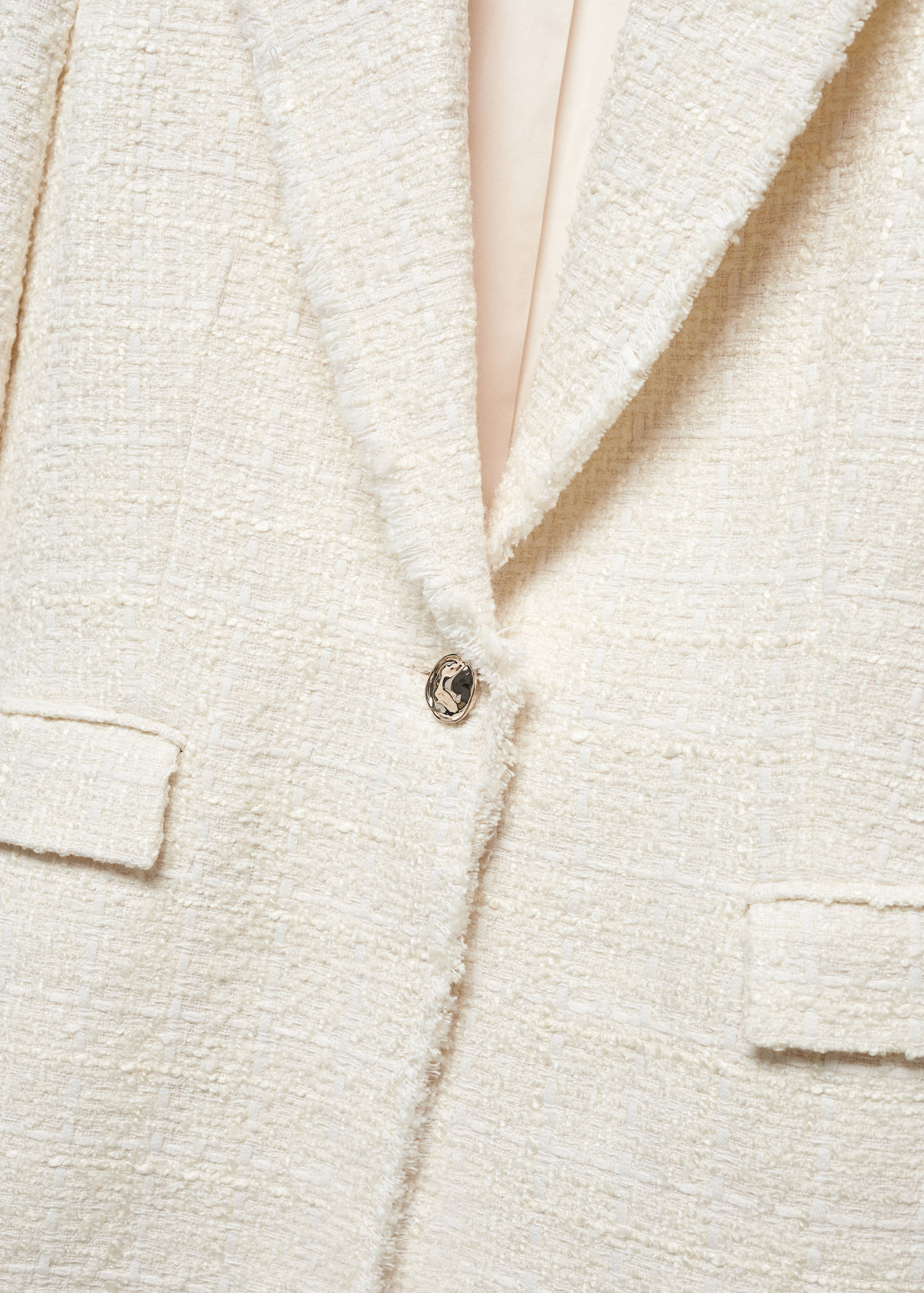 Tweed blazer with jewel button - Details of the article 8