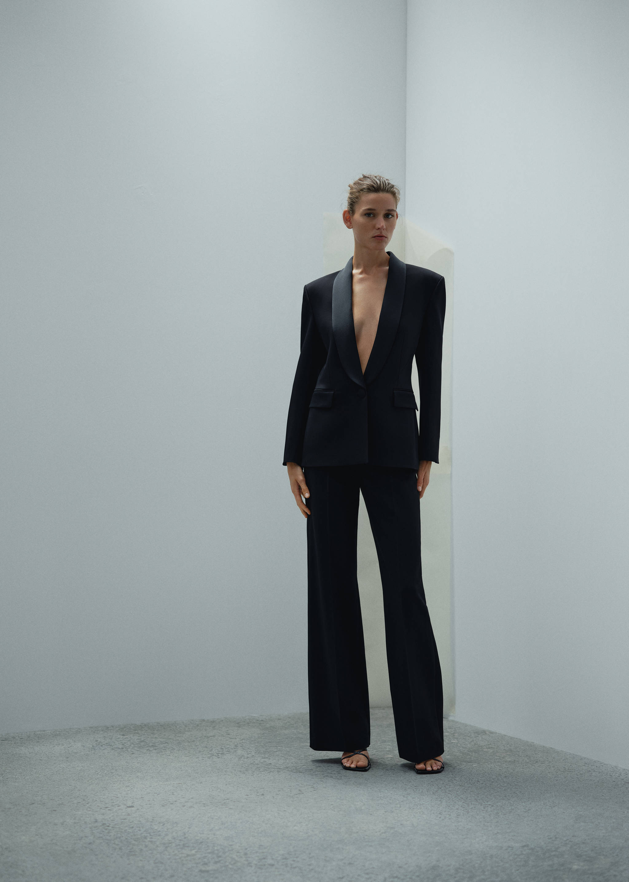 Suit jacket with satin details - General plane