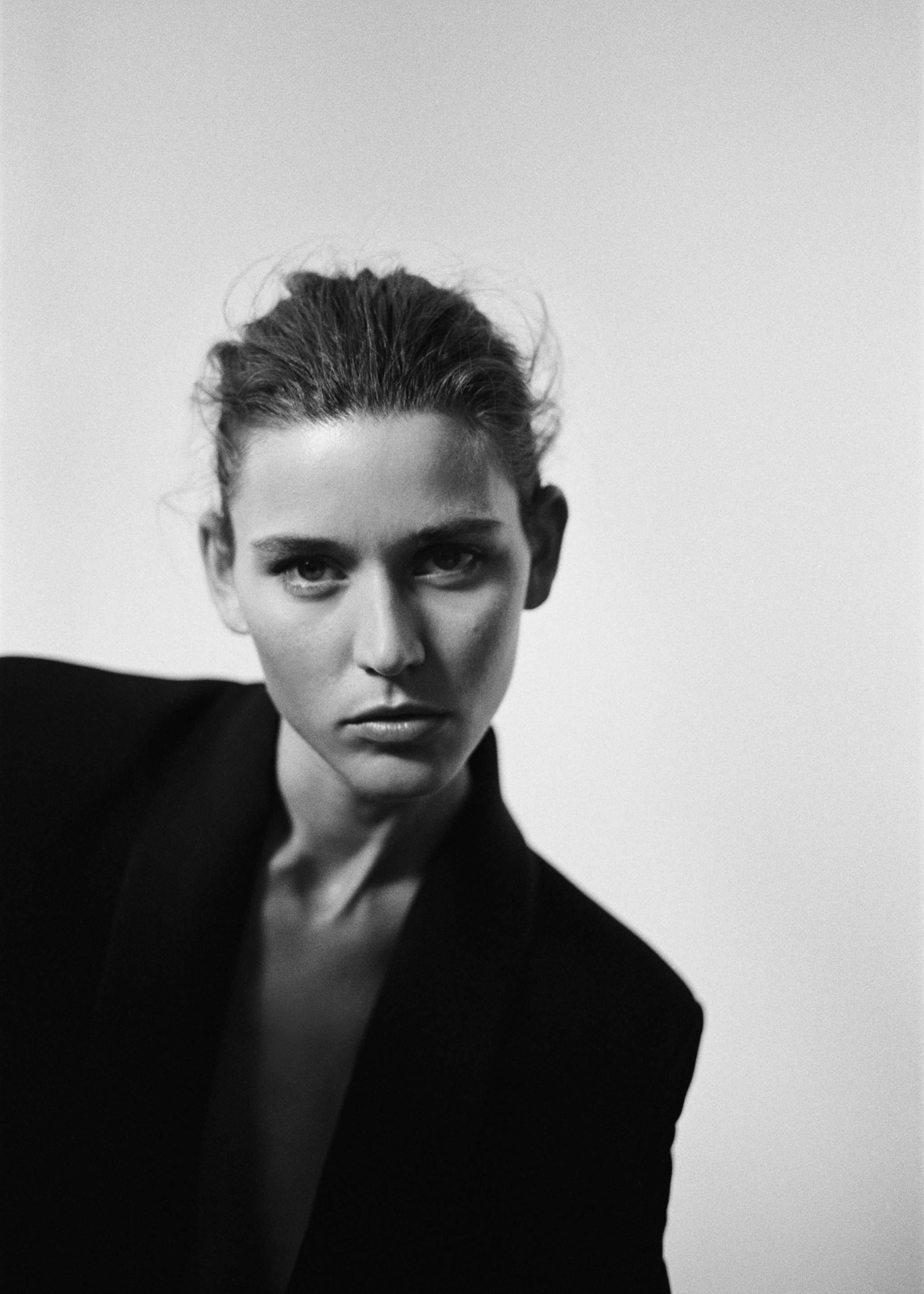 Suit jacket with satin details - Details of the article 7