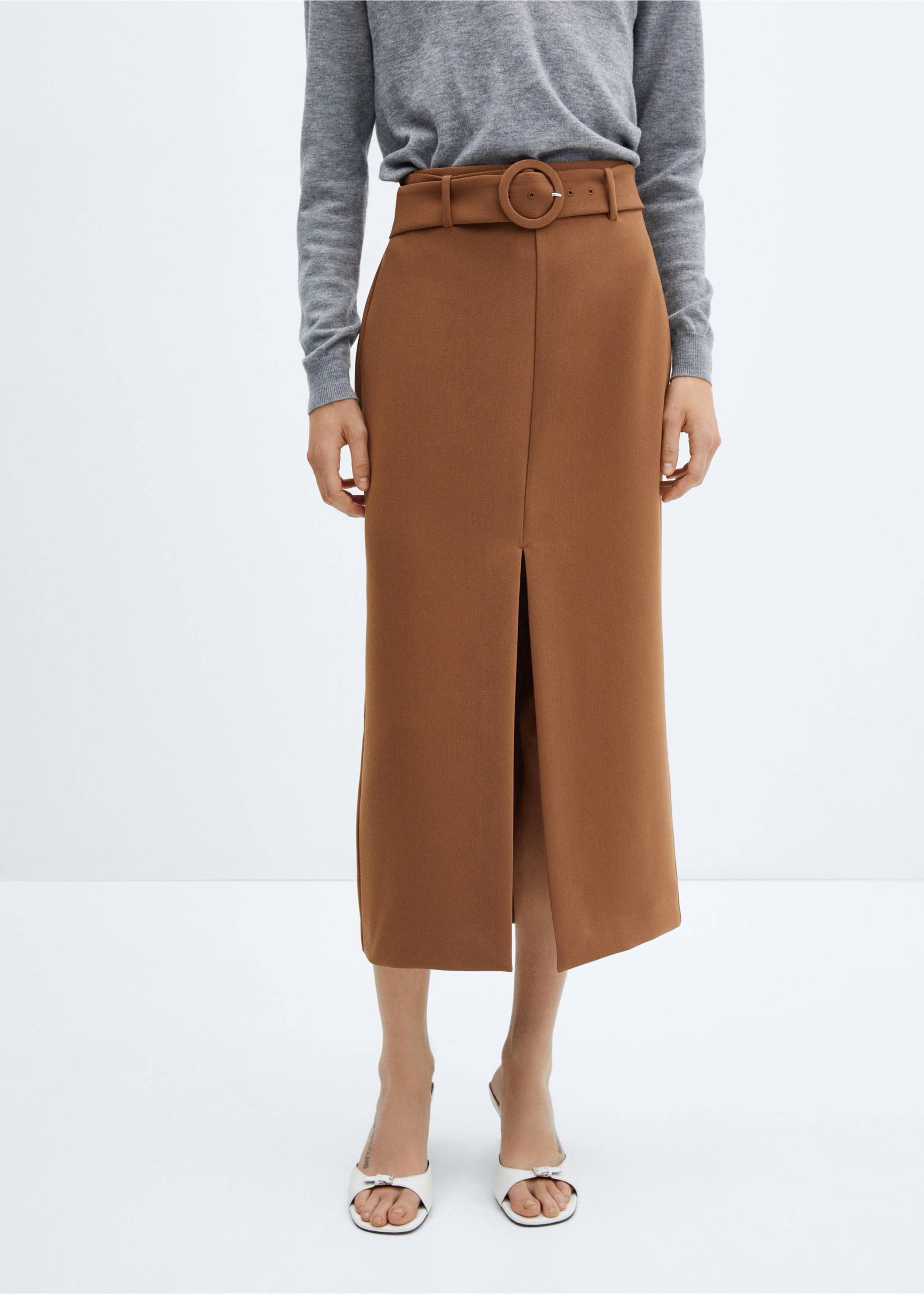Skirt with slit and belt - Medium plane, Medium Brown. Ref: 57075138-00.