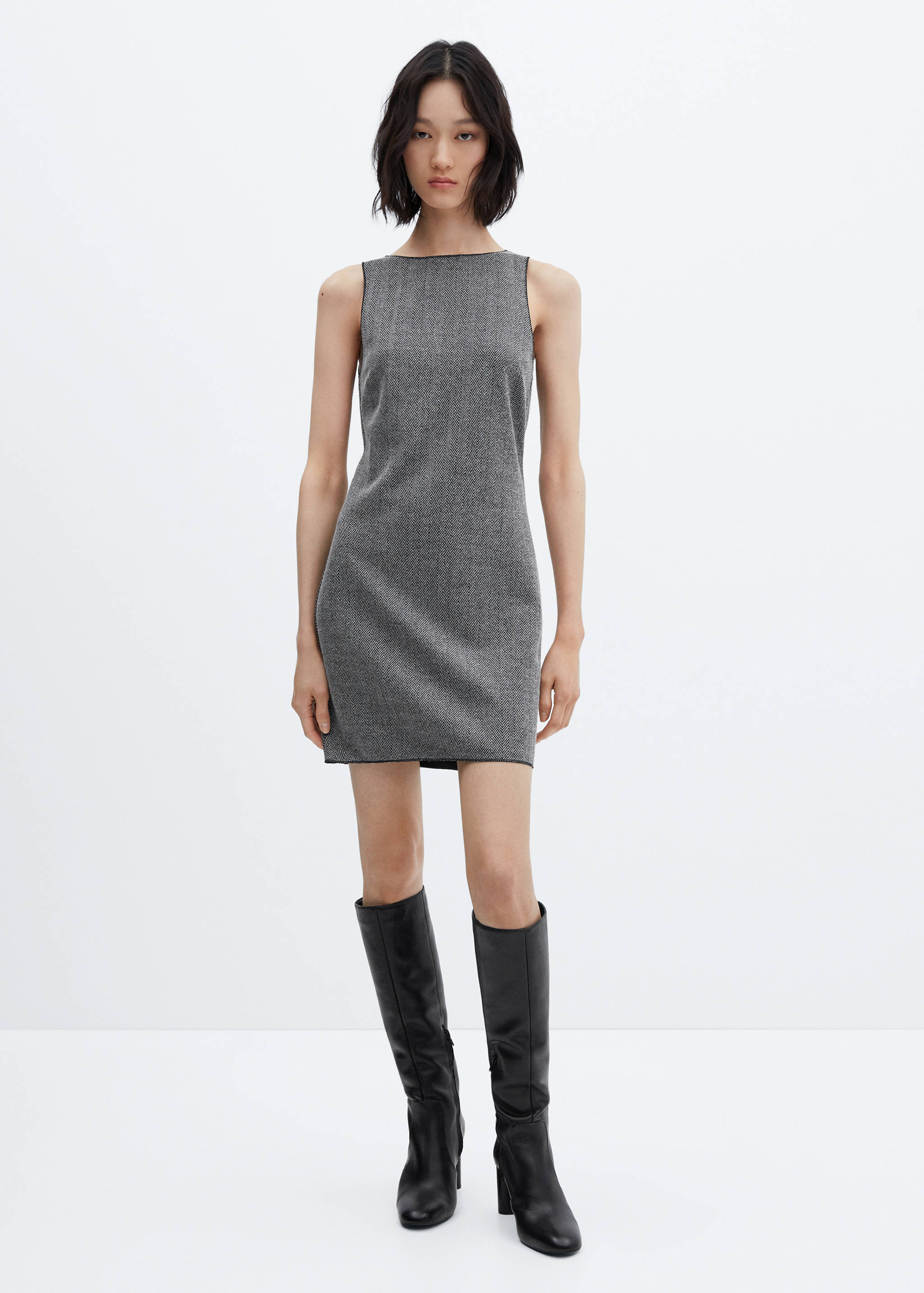 Kurzes Strickkleid - Allgemeine Ansicht