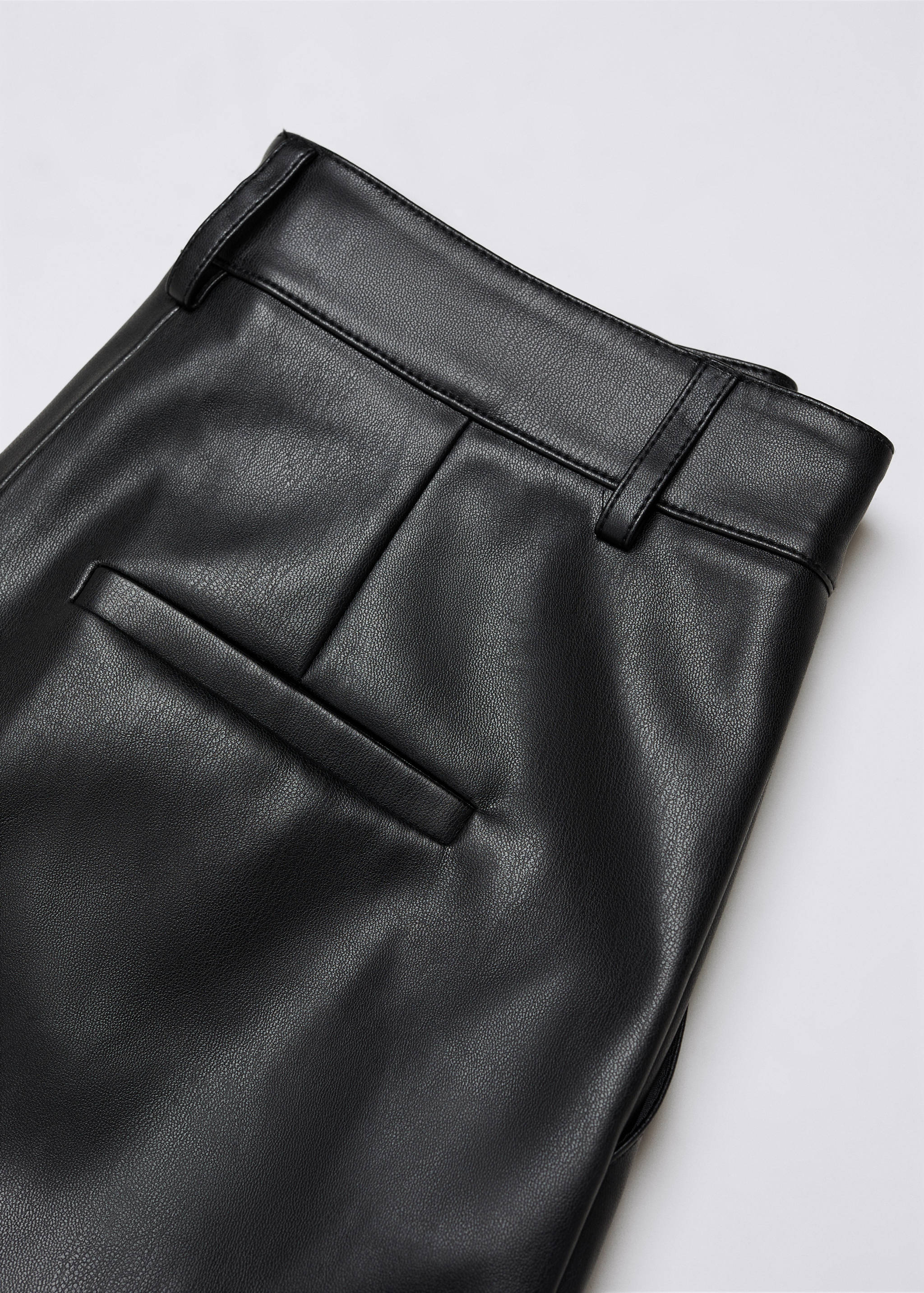 Faux-leather Bermuda shorts - Details of the article 8