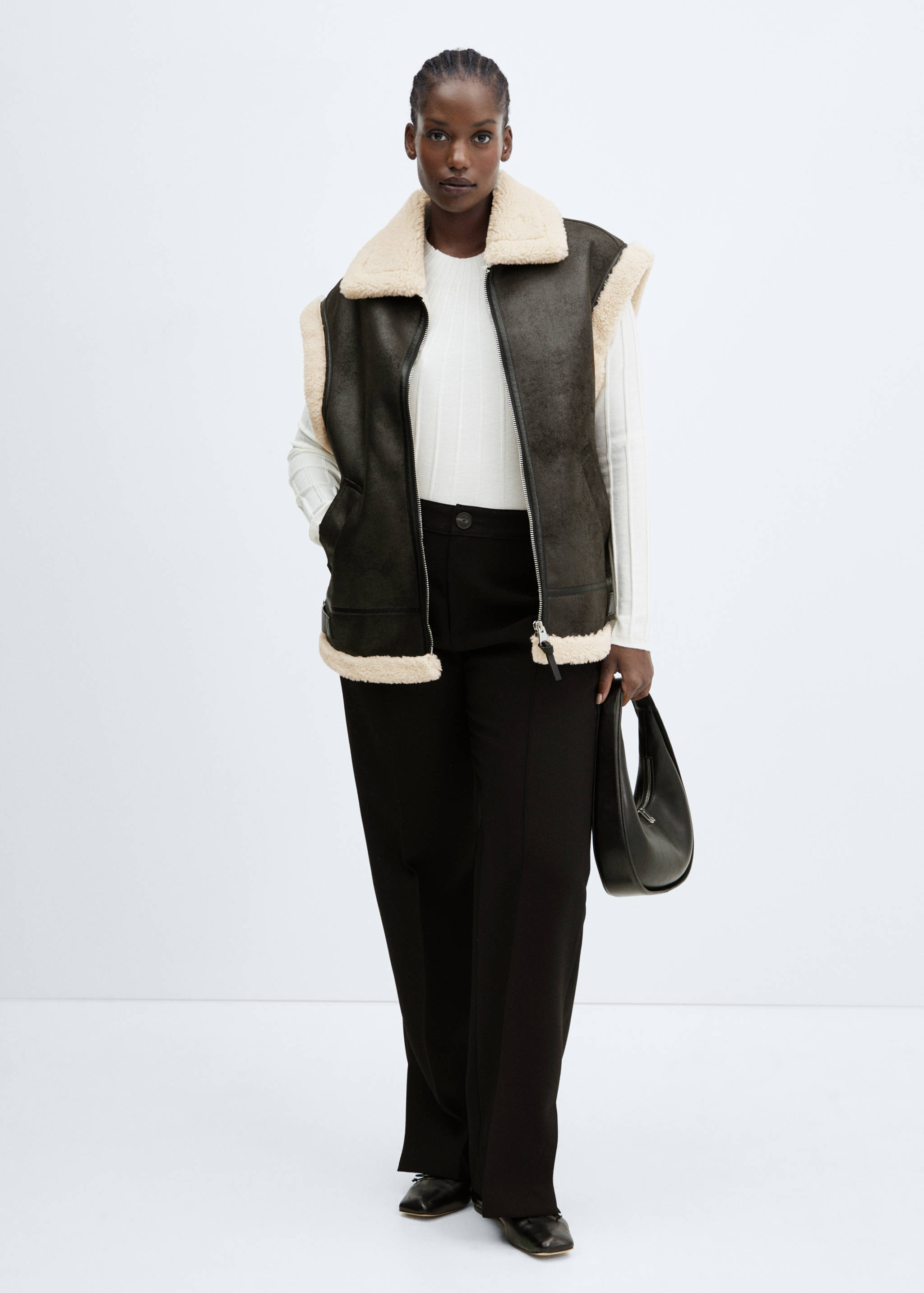 Shearling-lined faux-leather gilet - Details of the article 3