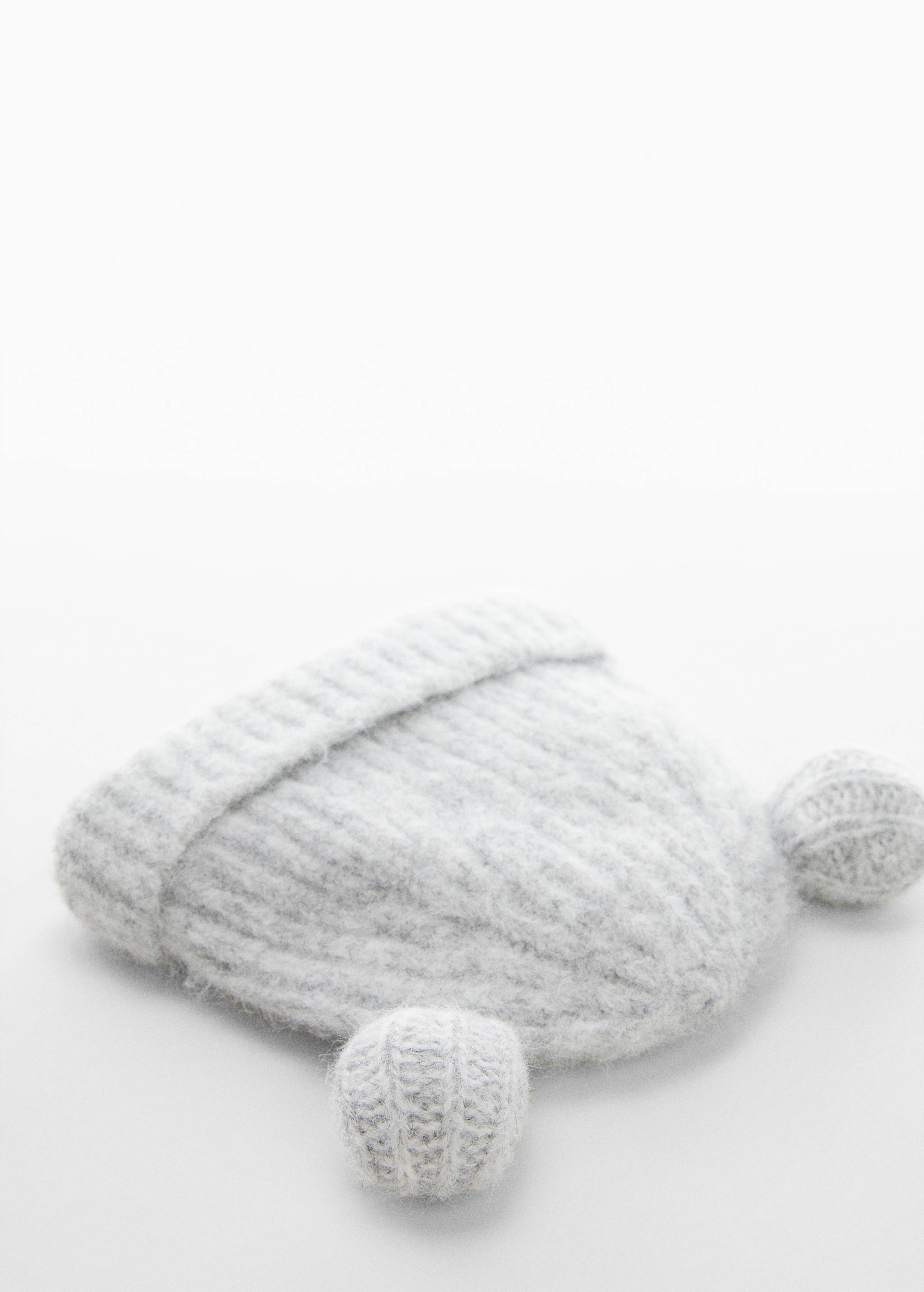 Gorro punto orejitas - Detalle del artículo 1