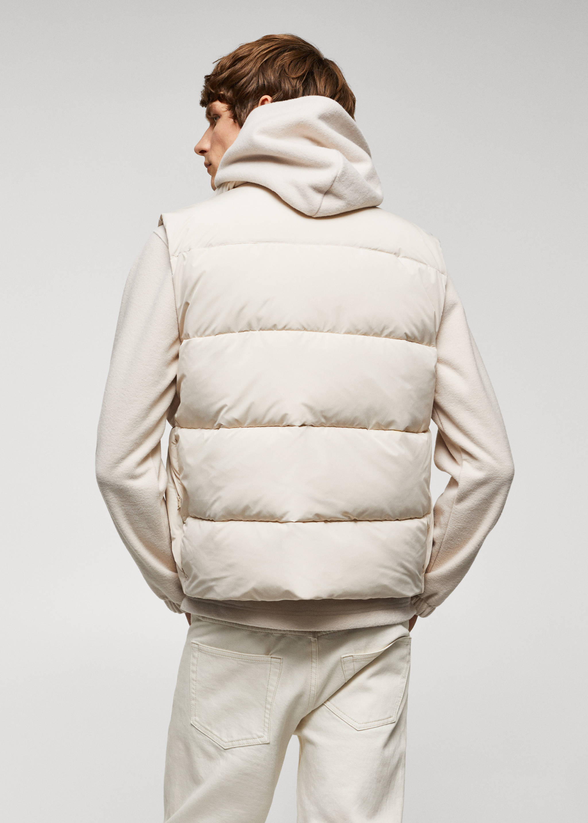 Water-repellent quilted vest - Reverse of the article