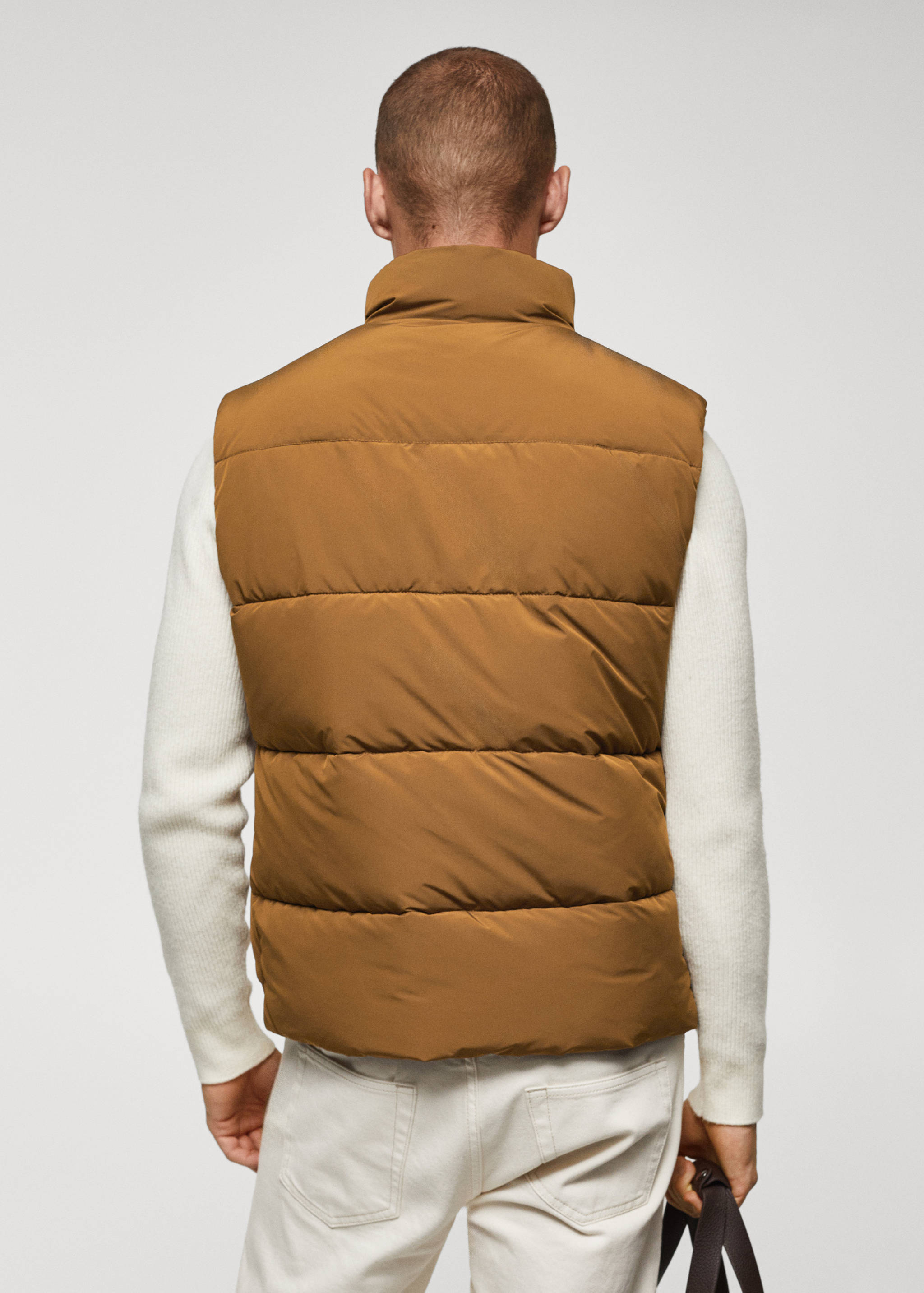 Water-repellent quilted vest - Reverse of the article