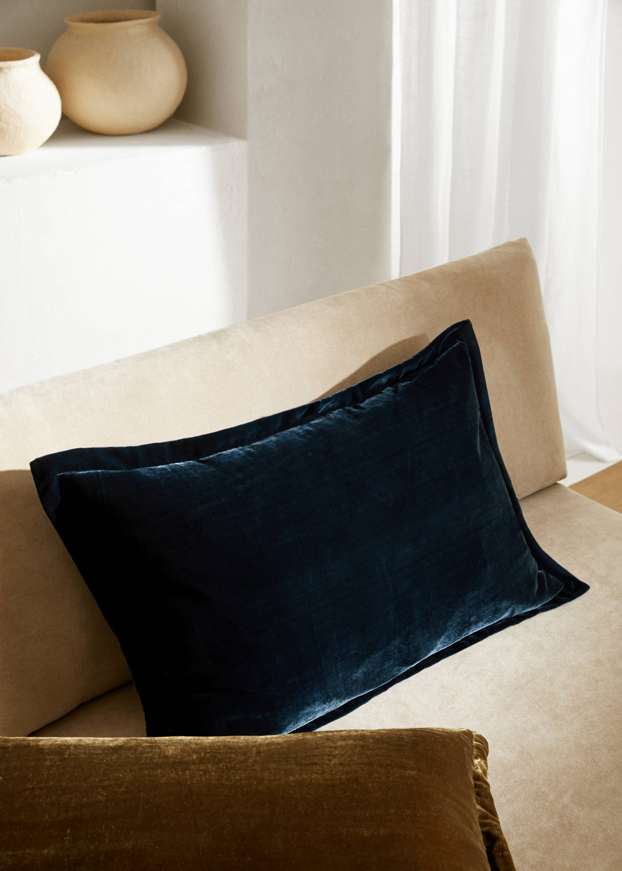 Velvet cushion cover 40x60cm - General plane