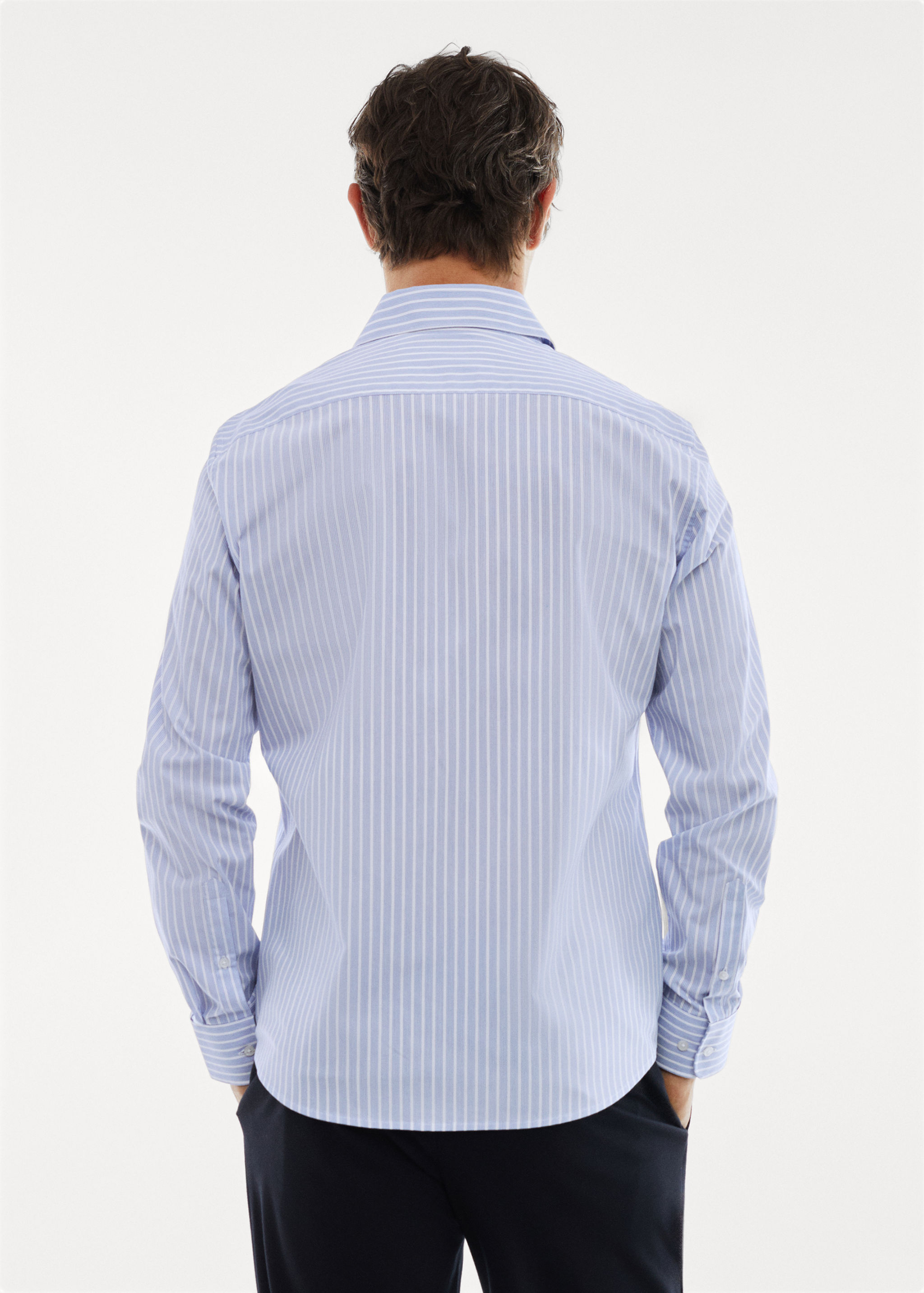 Camisa slim fit ratlles teixit strech - Revers de l'article