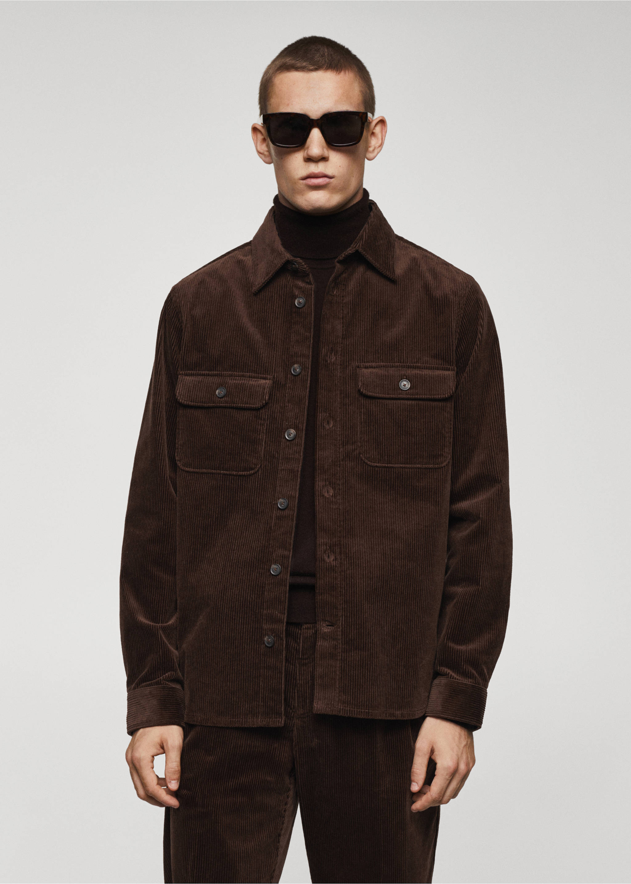 Cord-Overshirt mit Taschen - Mittlere Ansicht, Braun. Ref: 57077709-00.