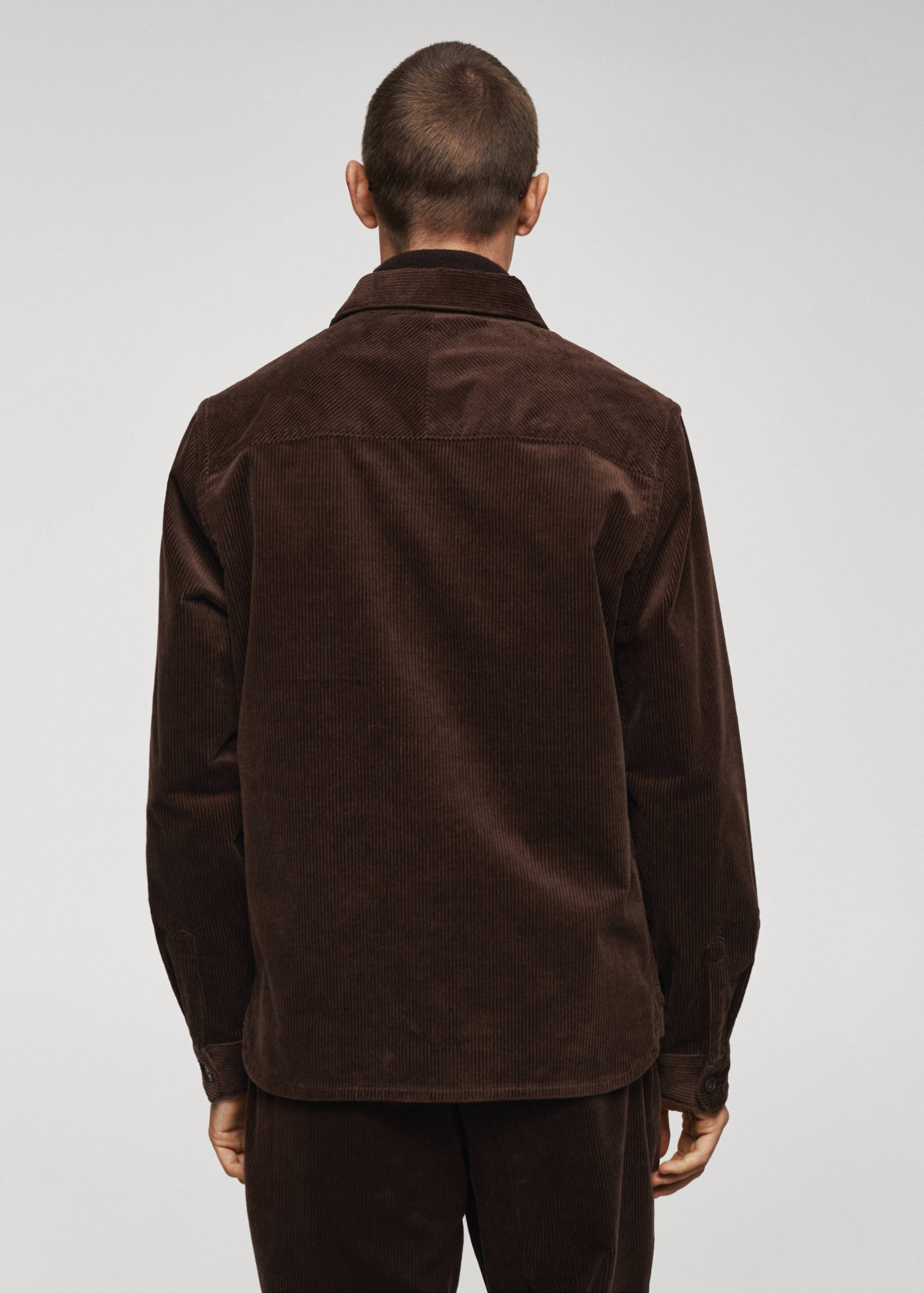 Cord-Overshirt mit Taschen - Rückseite des Artikels