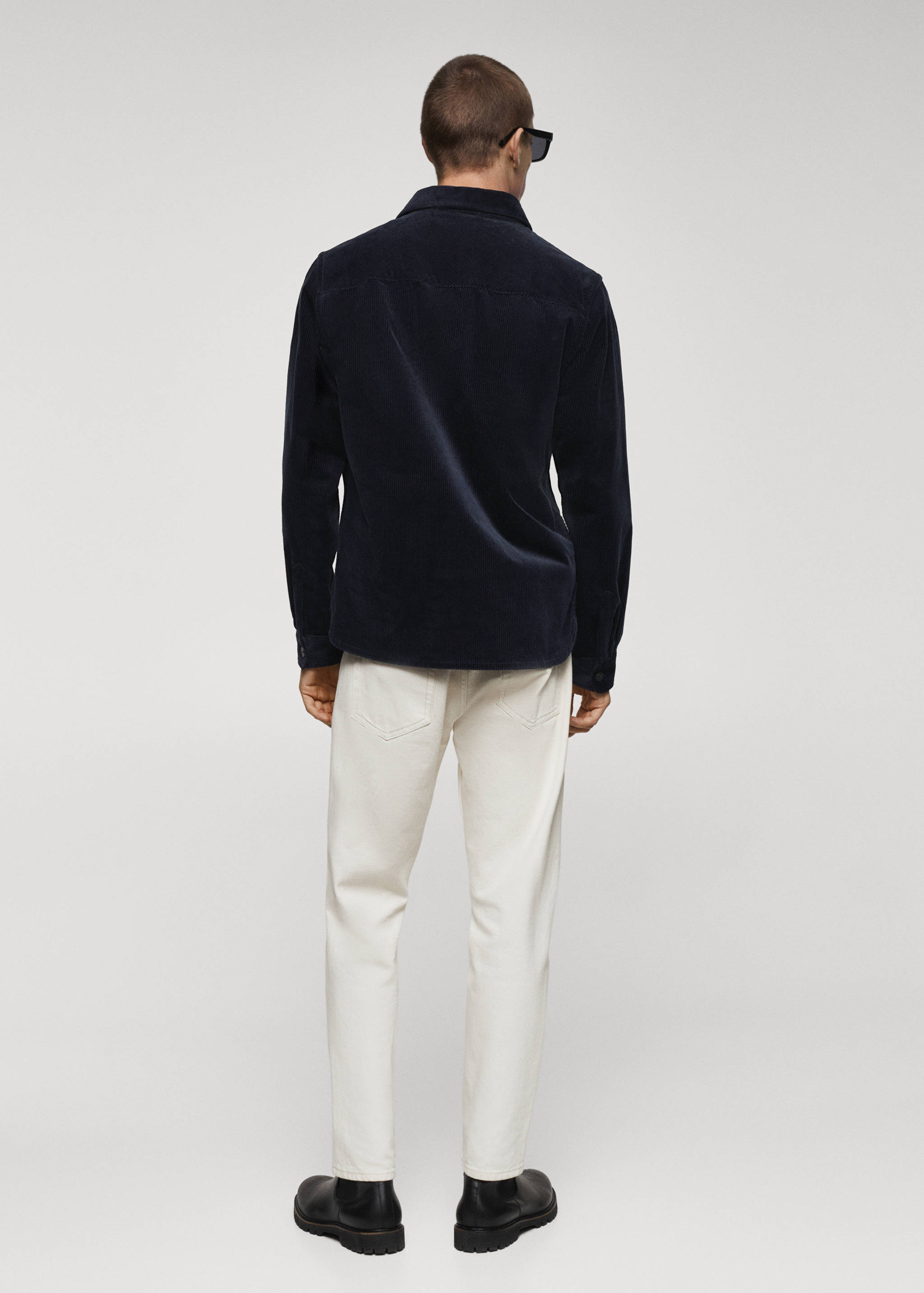Cord-Overshirt mit Taschen - Rückseite des Artikels