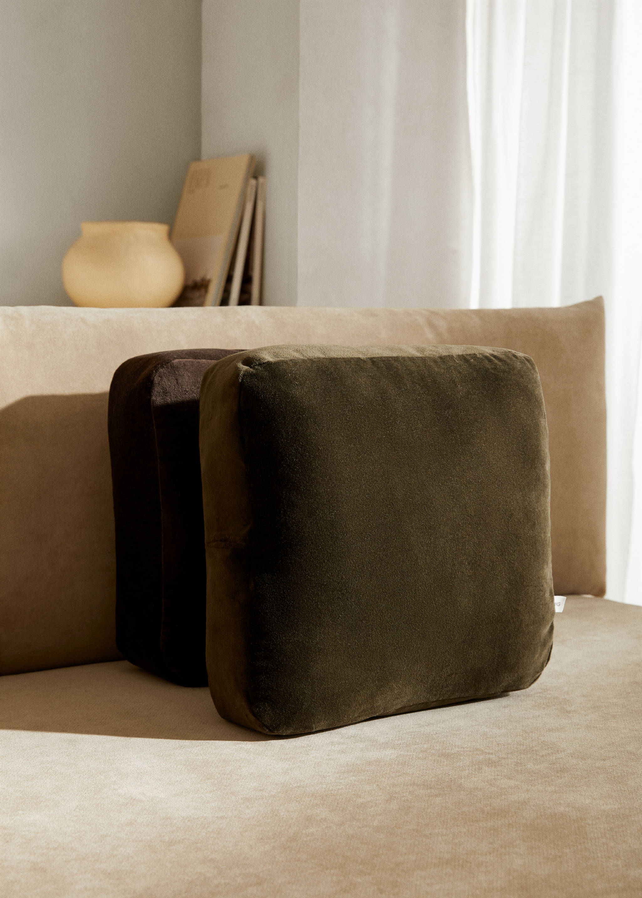 Coussin velours 30x30 cm - Plan général
