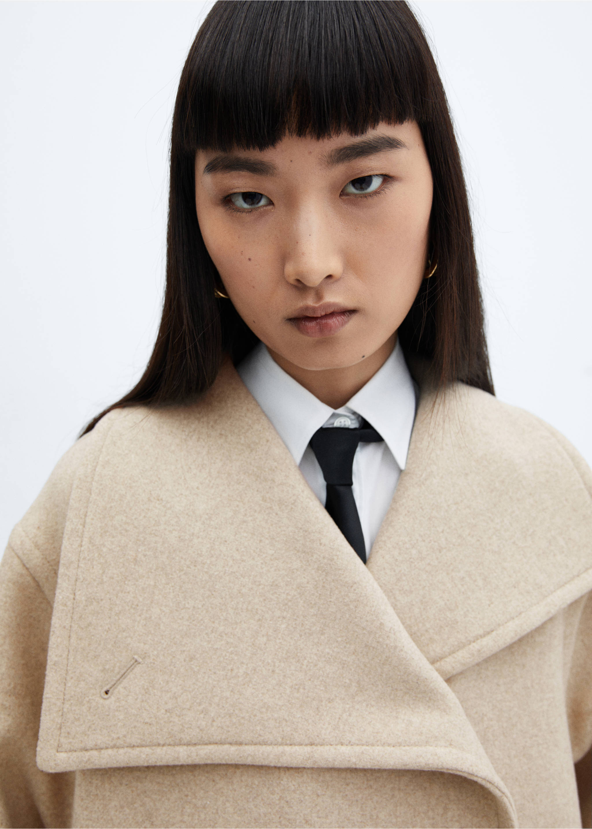 Midi maxi lapel coat - Details of the article 1, Light/Pastel Grey. Ref: 57077733-00.