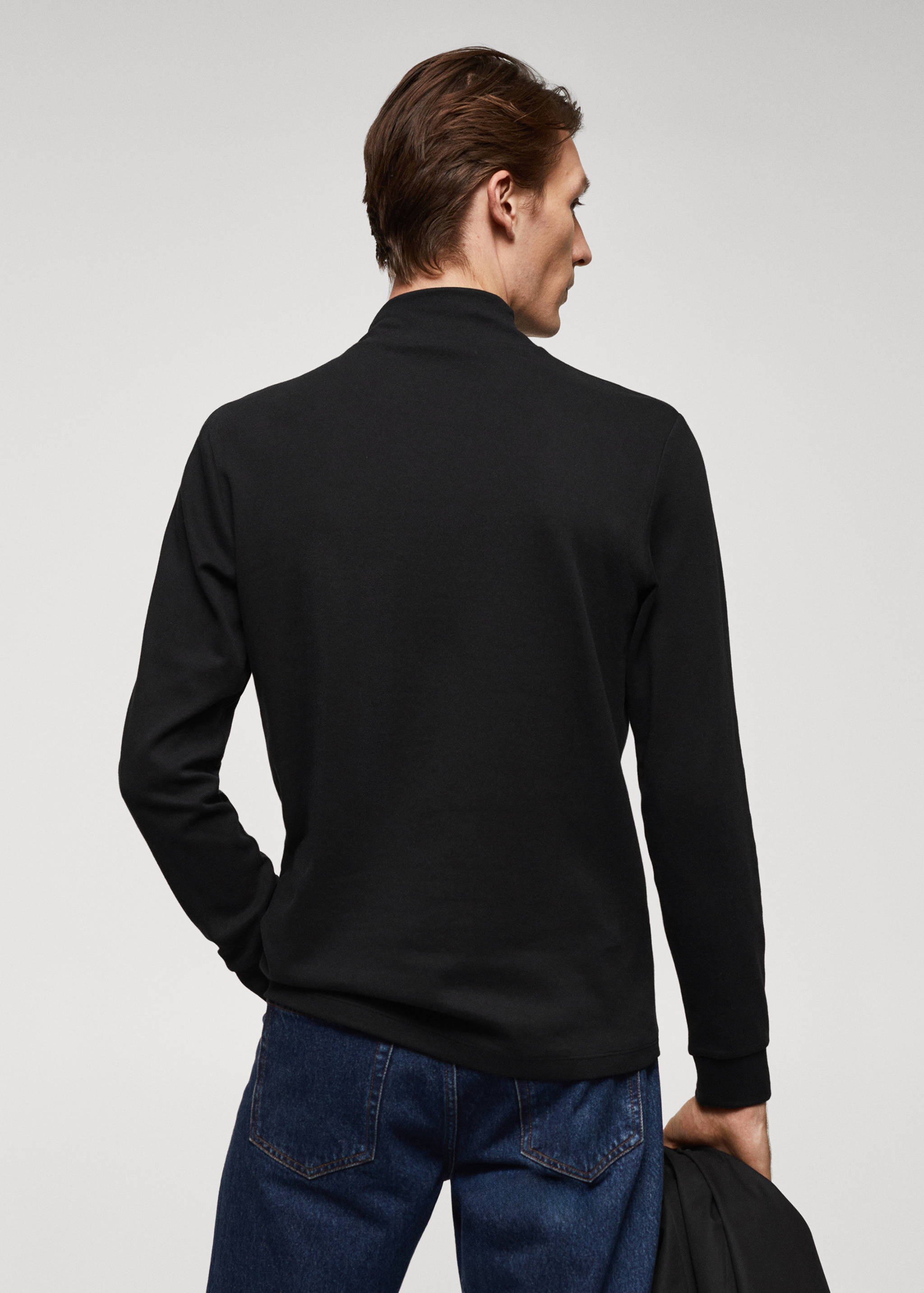 T-shirt manches longues col montant - Verso de l’article