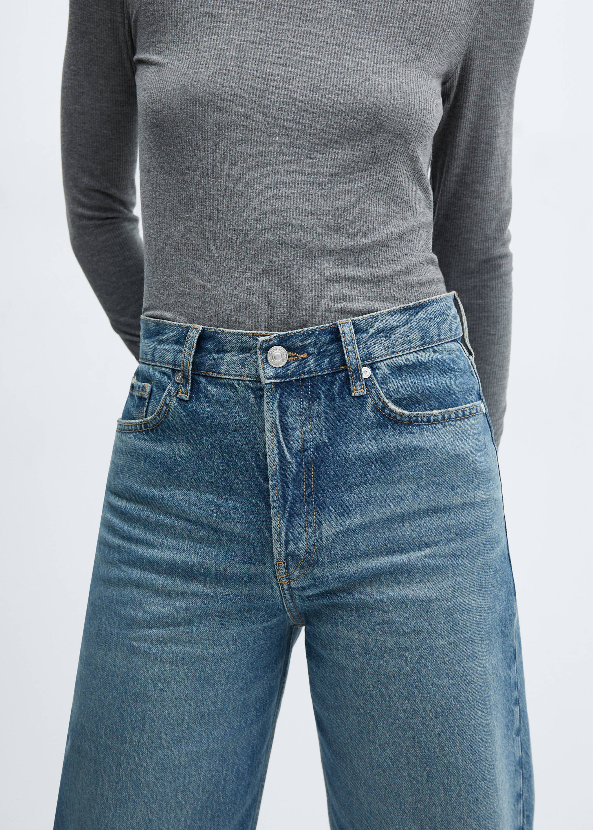 Mid-rise straight jeans - Details of the article 3