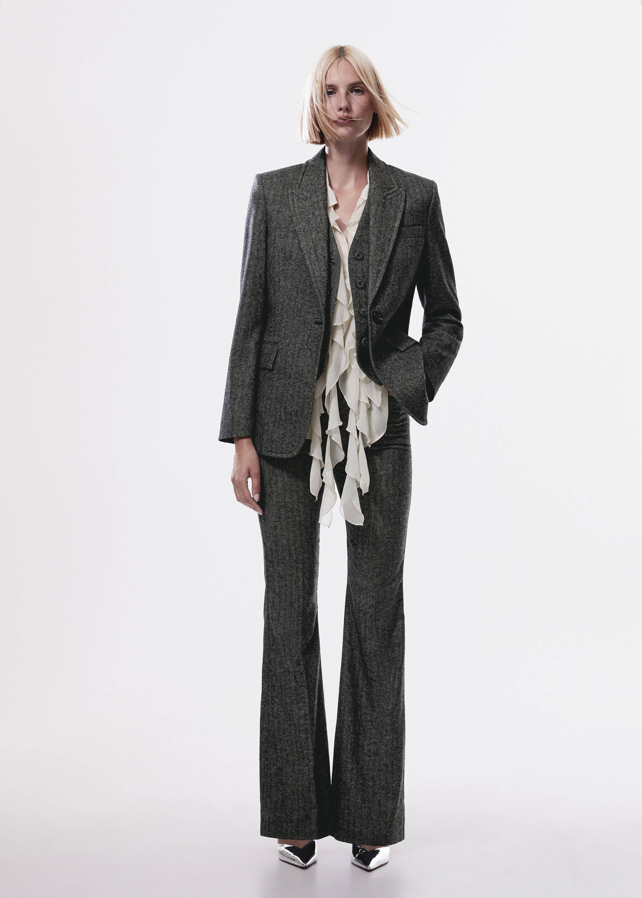 Flared wool suit trousers - General plane