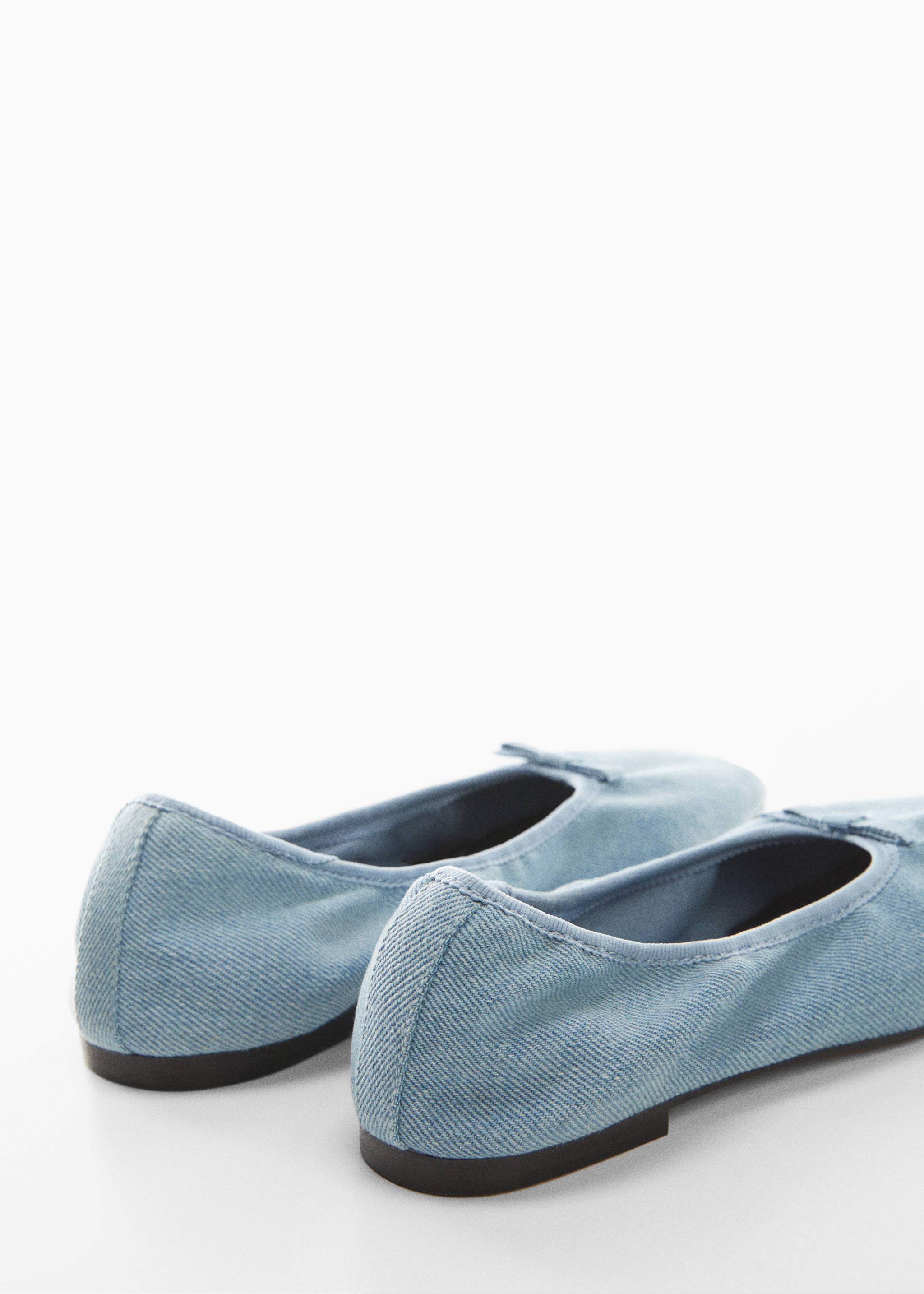 Denim ballerinas - Details of the article 2, Medium Blue. Ref: 57078638-00.