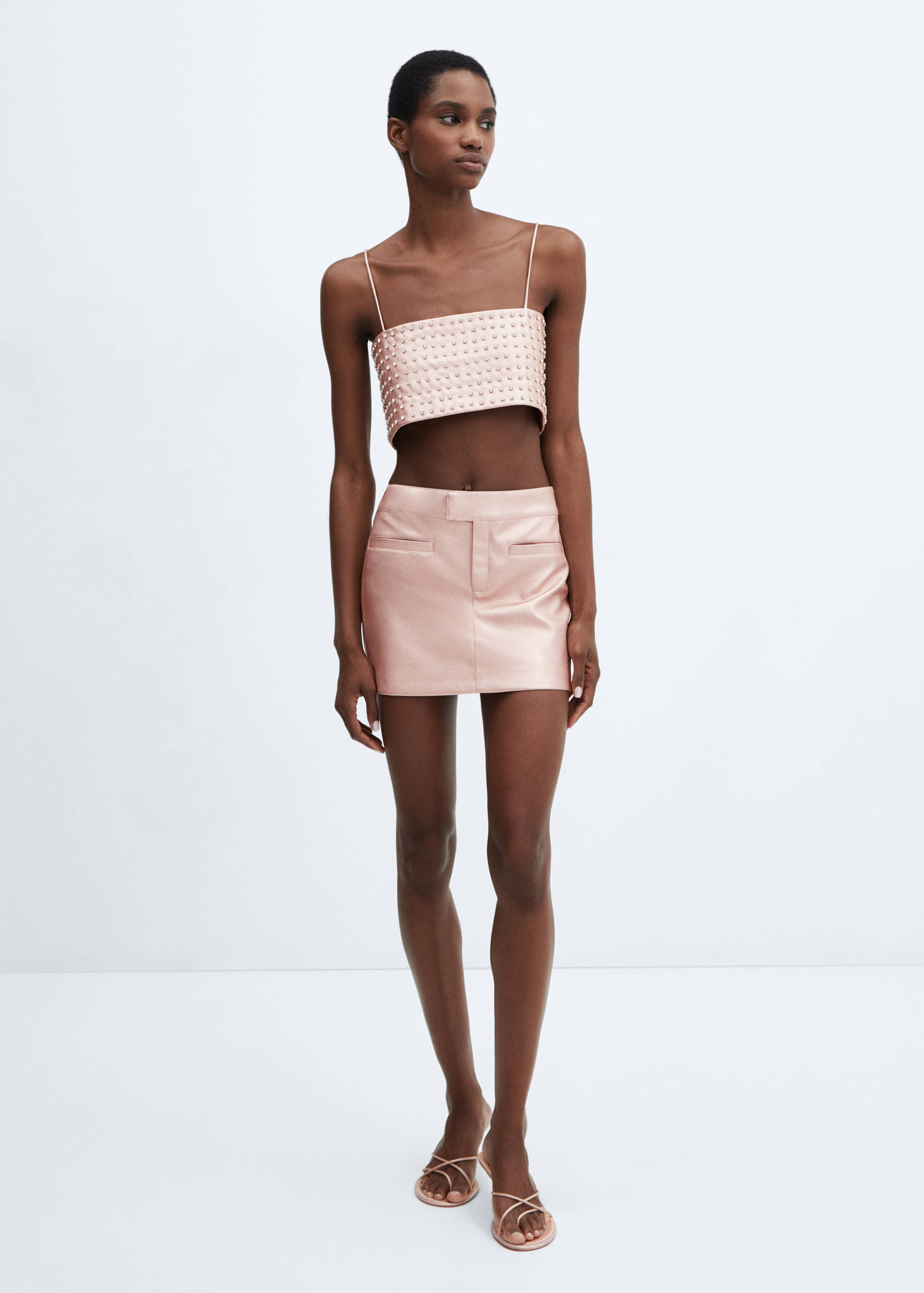 Metallisierter Minirock mit Ledereffekt - Allgemeine Ansicht