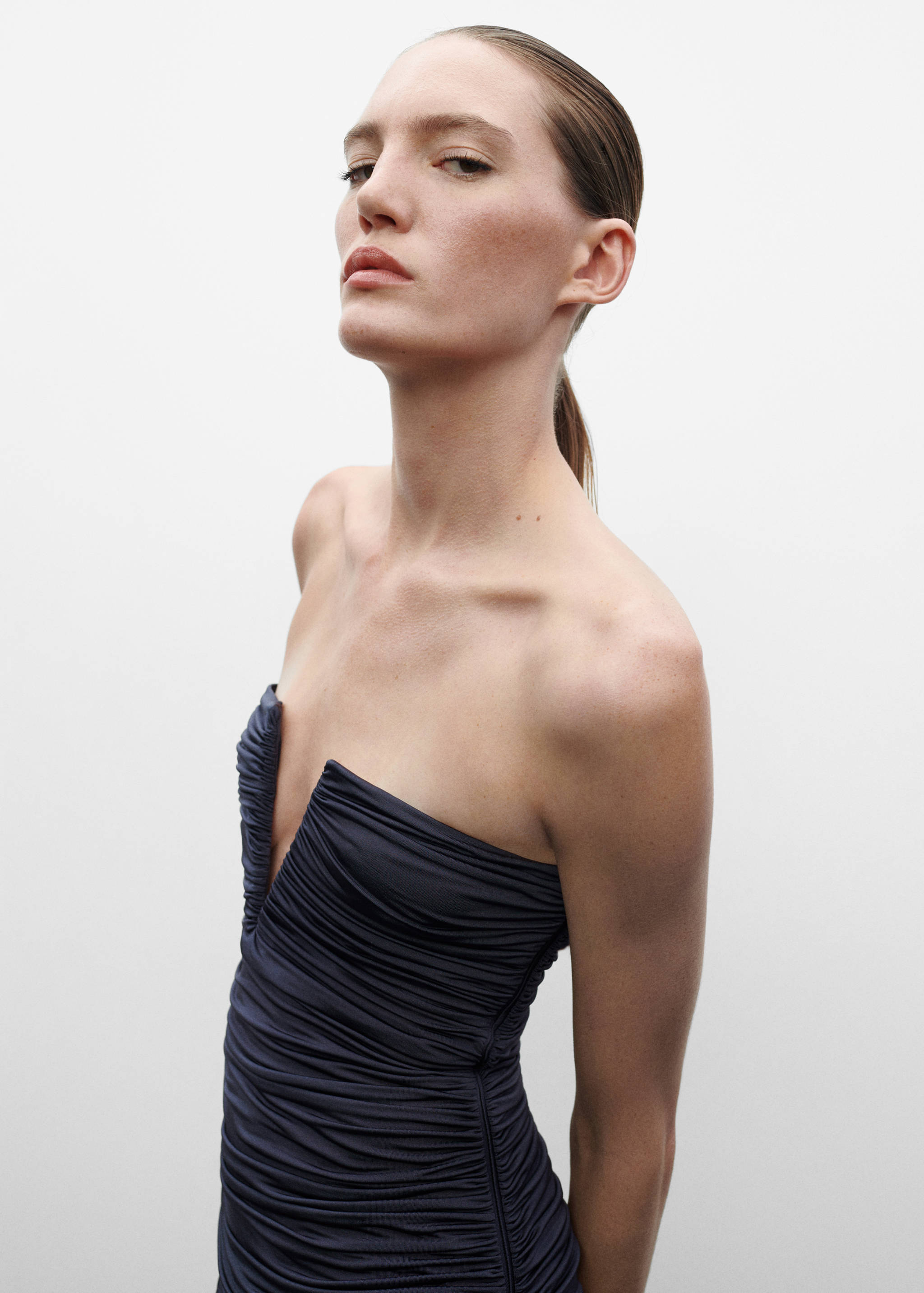 Draped strapless dress - Details of the article 1
