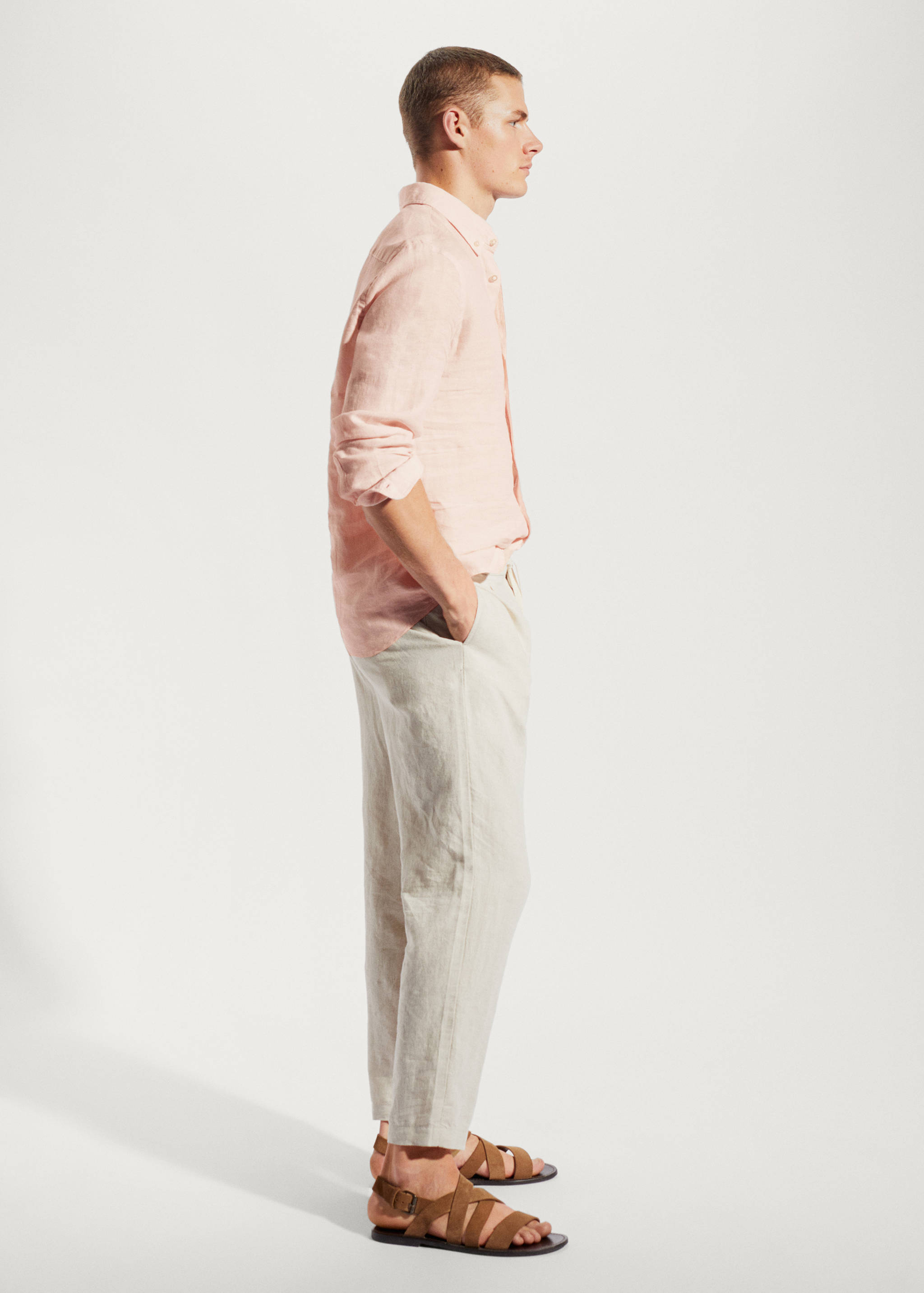 100% linen slim-fit shirt - Details of the article 2