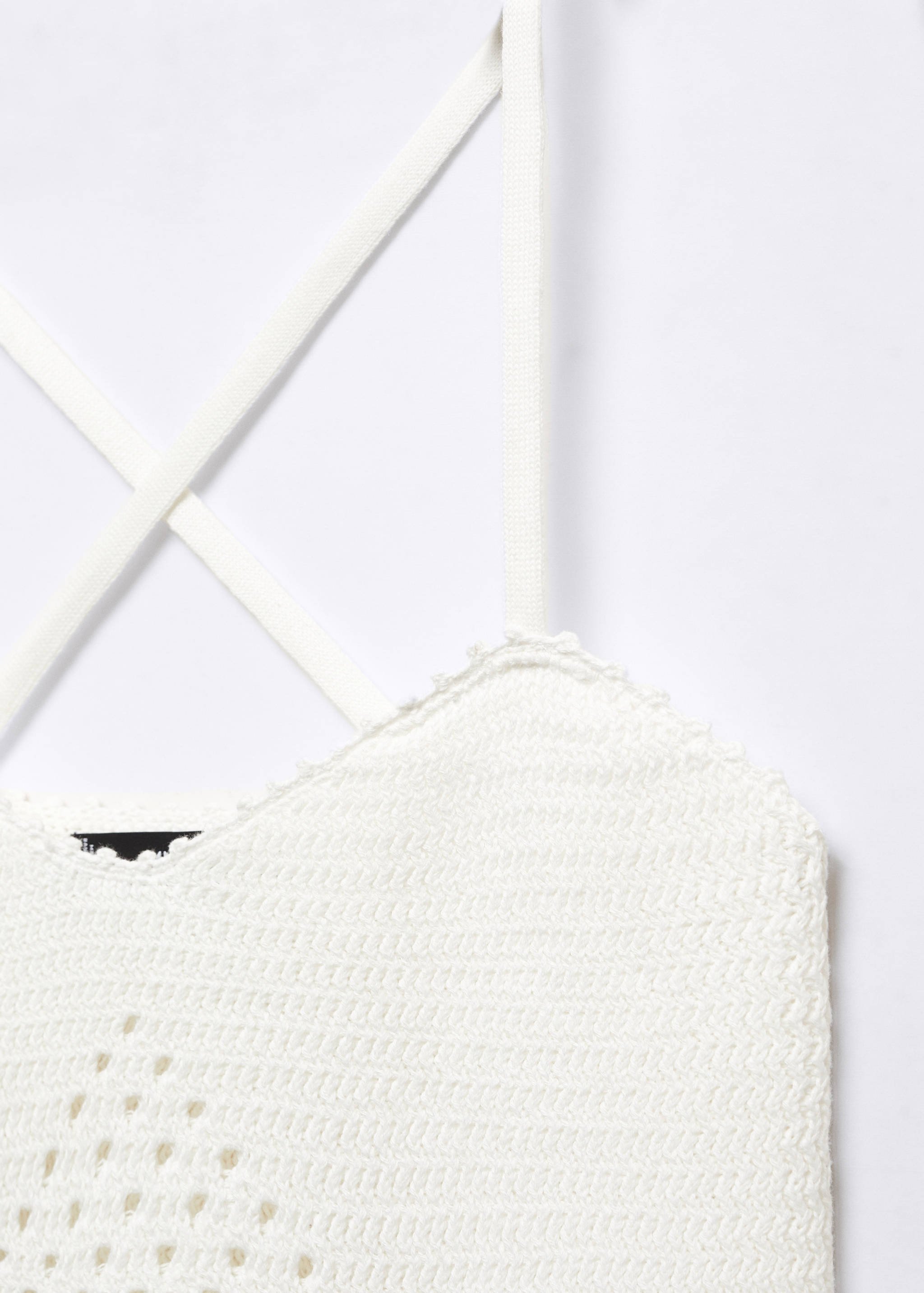 Top de malha com pormenores rendados - Pormenor do artigo 8