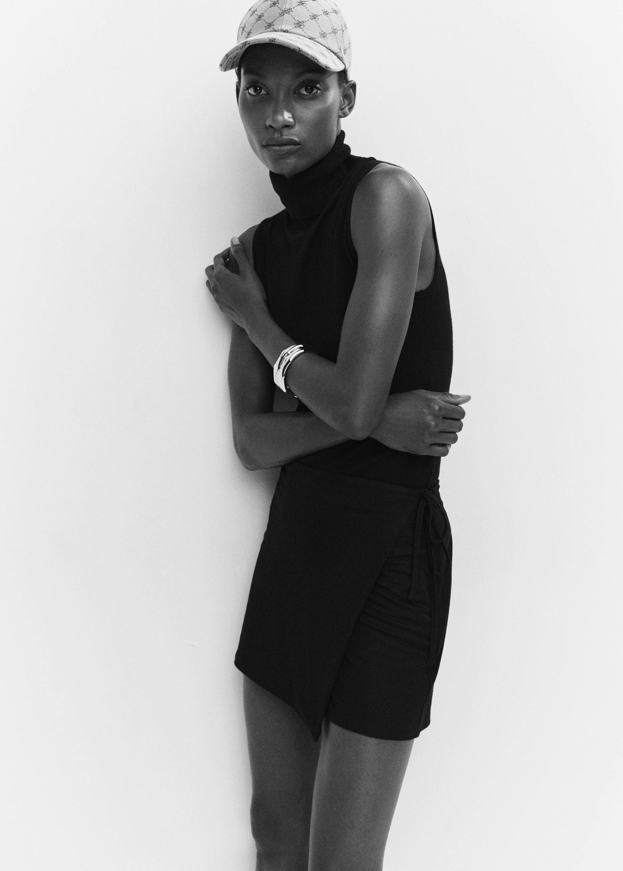 Sarong skirt with bow - Details of the article 2