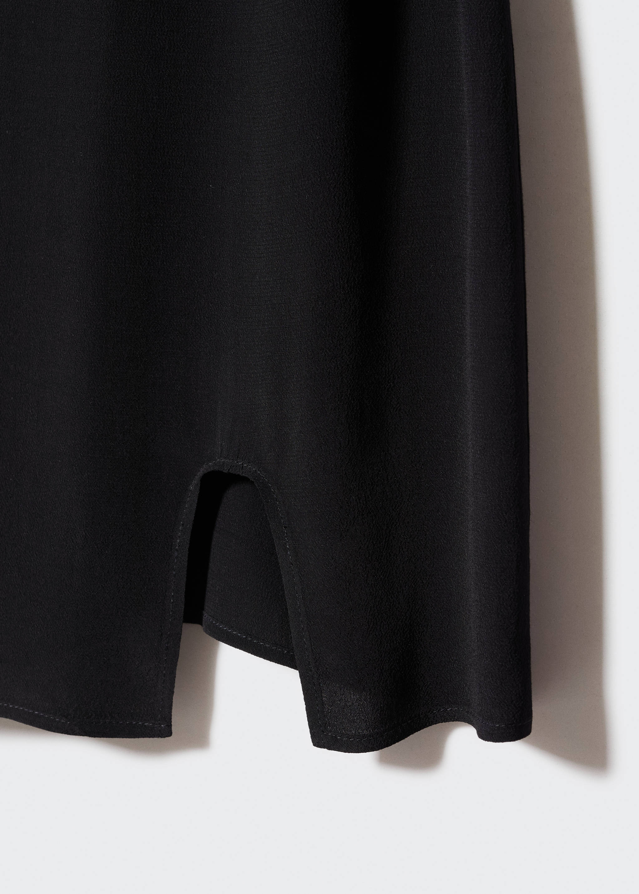 Robe fendue sur le côté - Détail de l'article 8