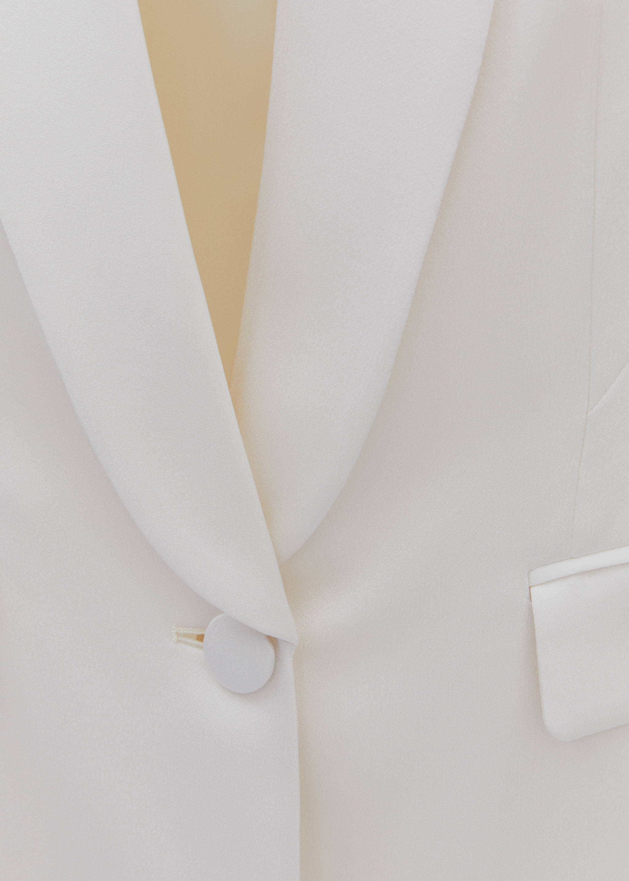 Satin-finish suit jacket - Details of the article 8