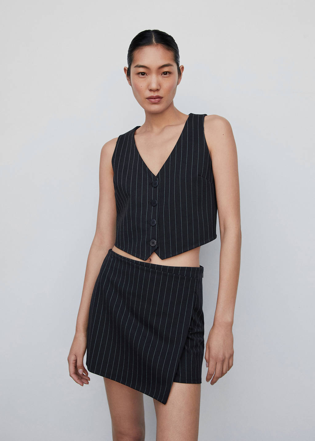 Cropped vest with buttons - Women | MANGO OUTLET USA