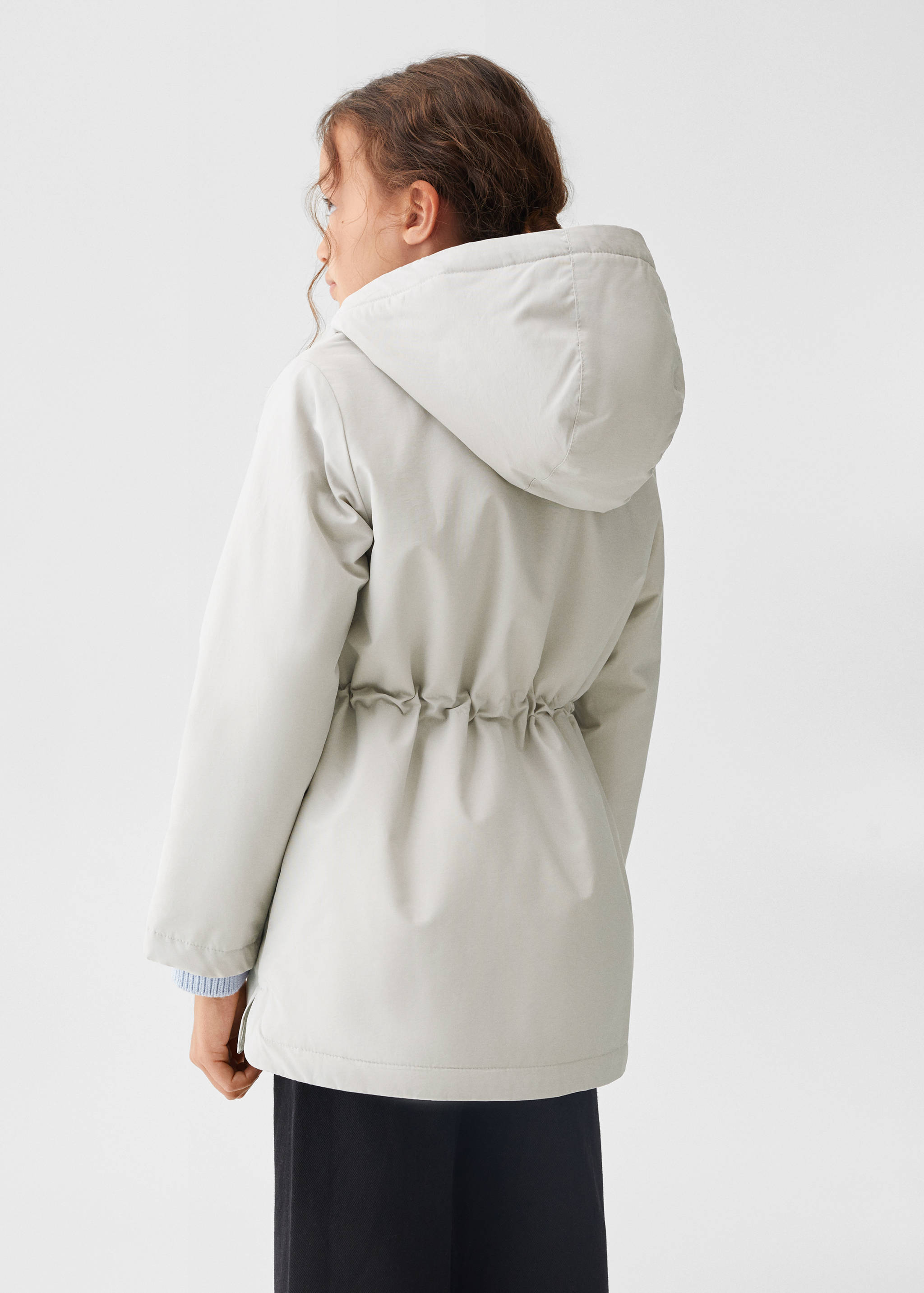 Hooded water-repellent coat - Reverse of the article